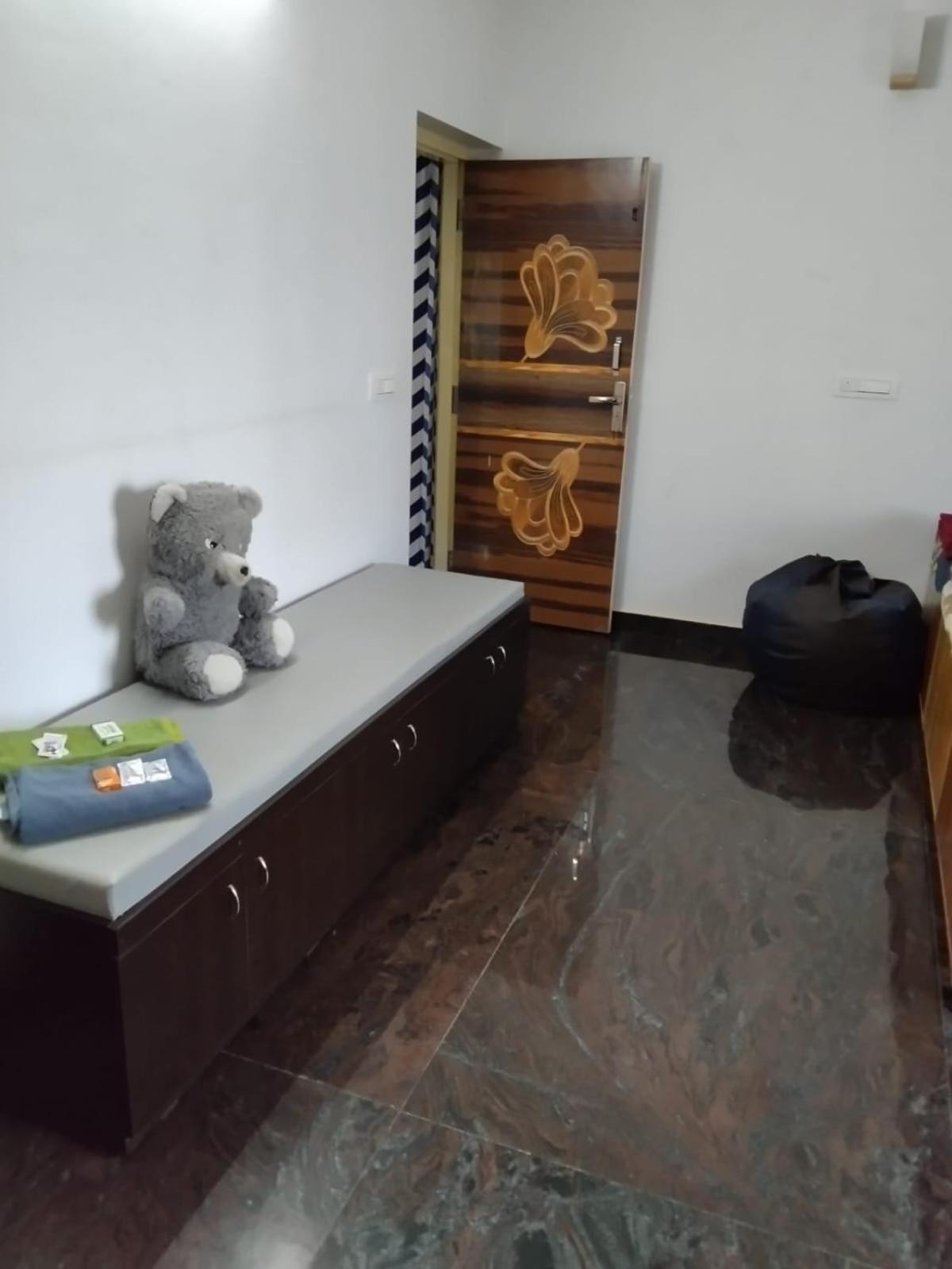 Family Room photo 1