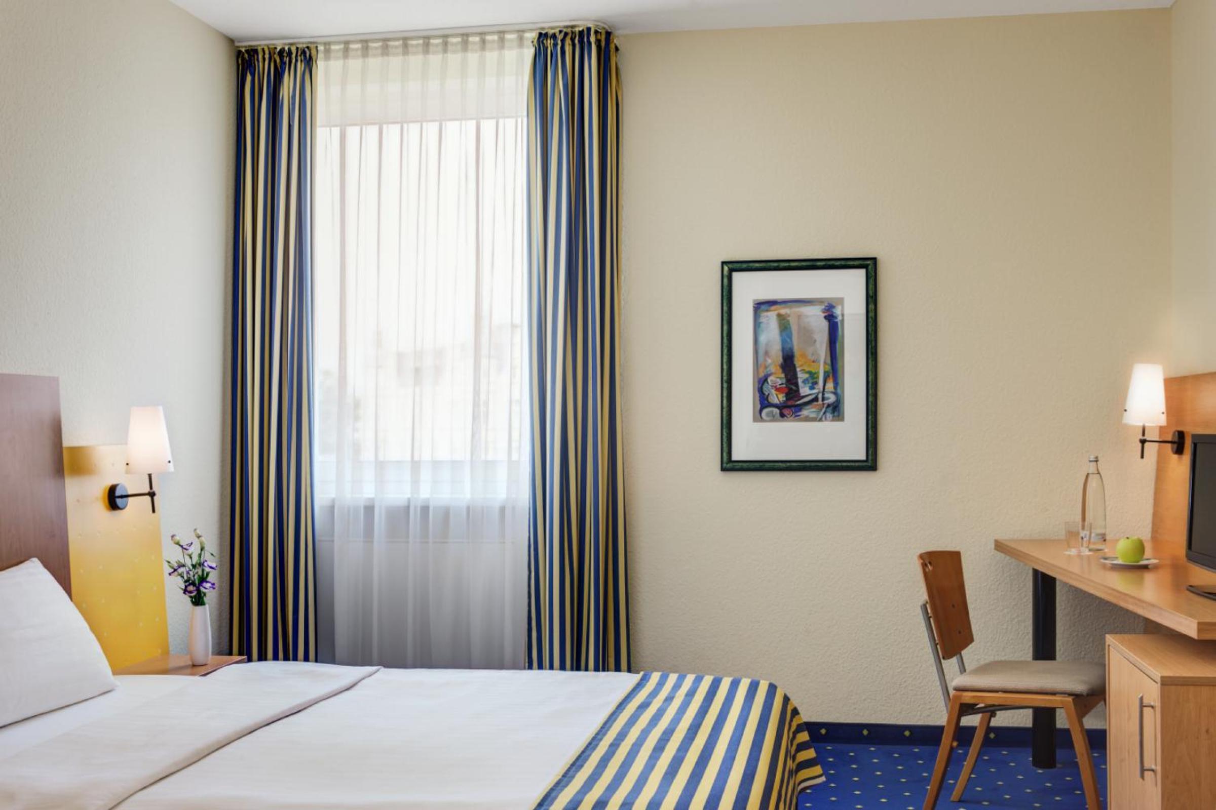 Standard Single Room - Photo 1