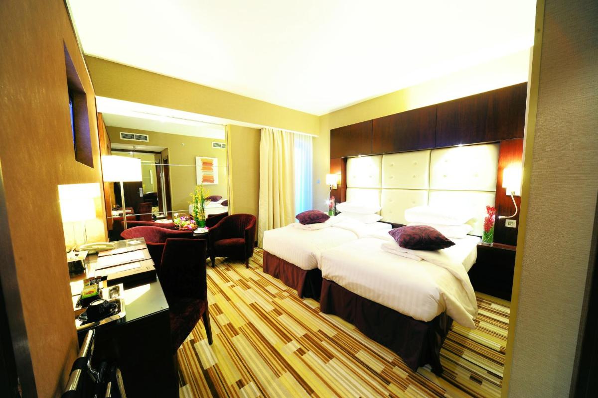 Double or Twin Room photo 2