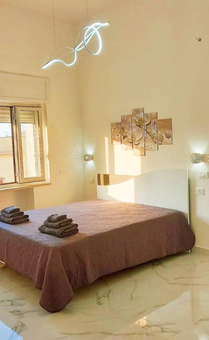 Superior One-Bedroom Apartment with Balcony