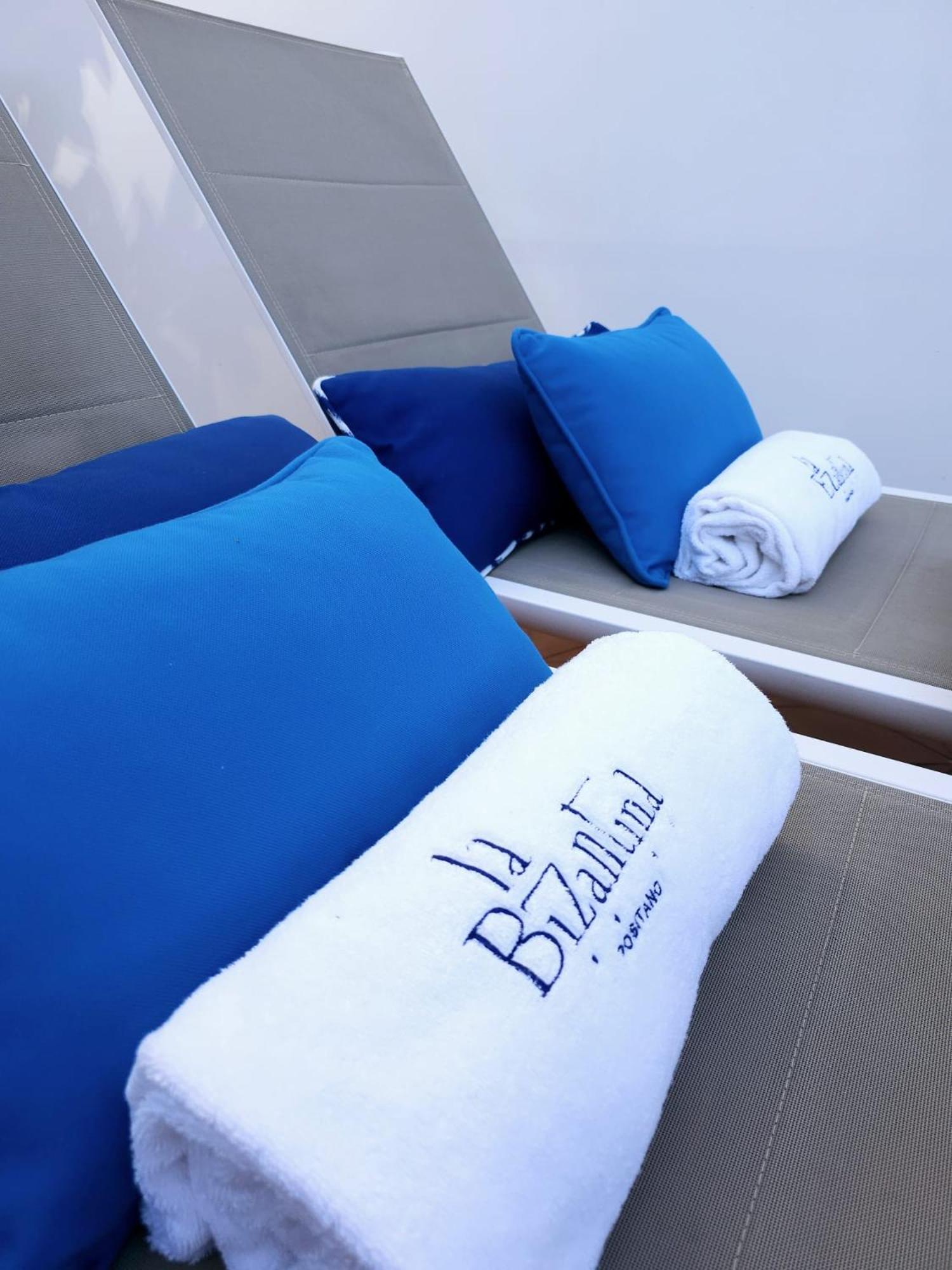Junior Suite with Terrace and Sea View - Photo 10