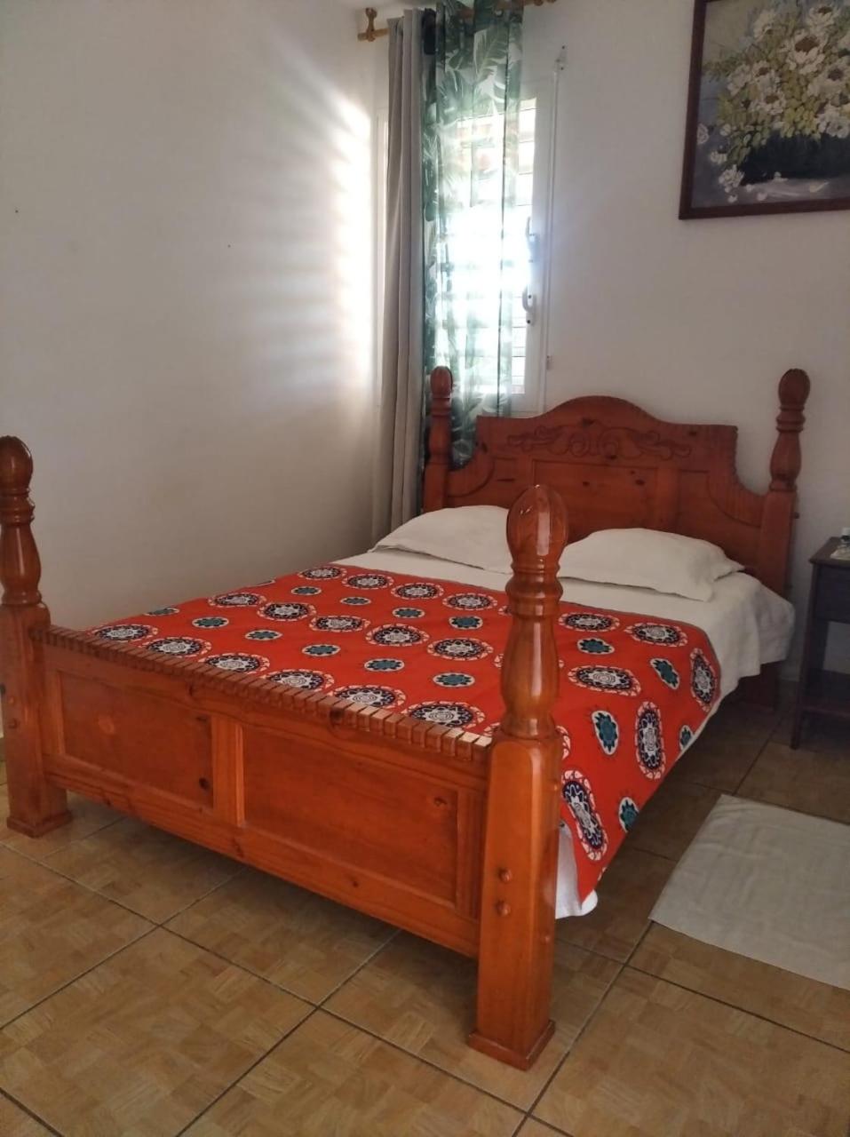 One-Bedroom House photo 3