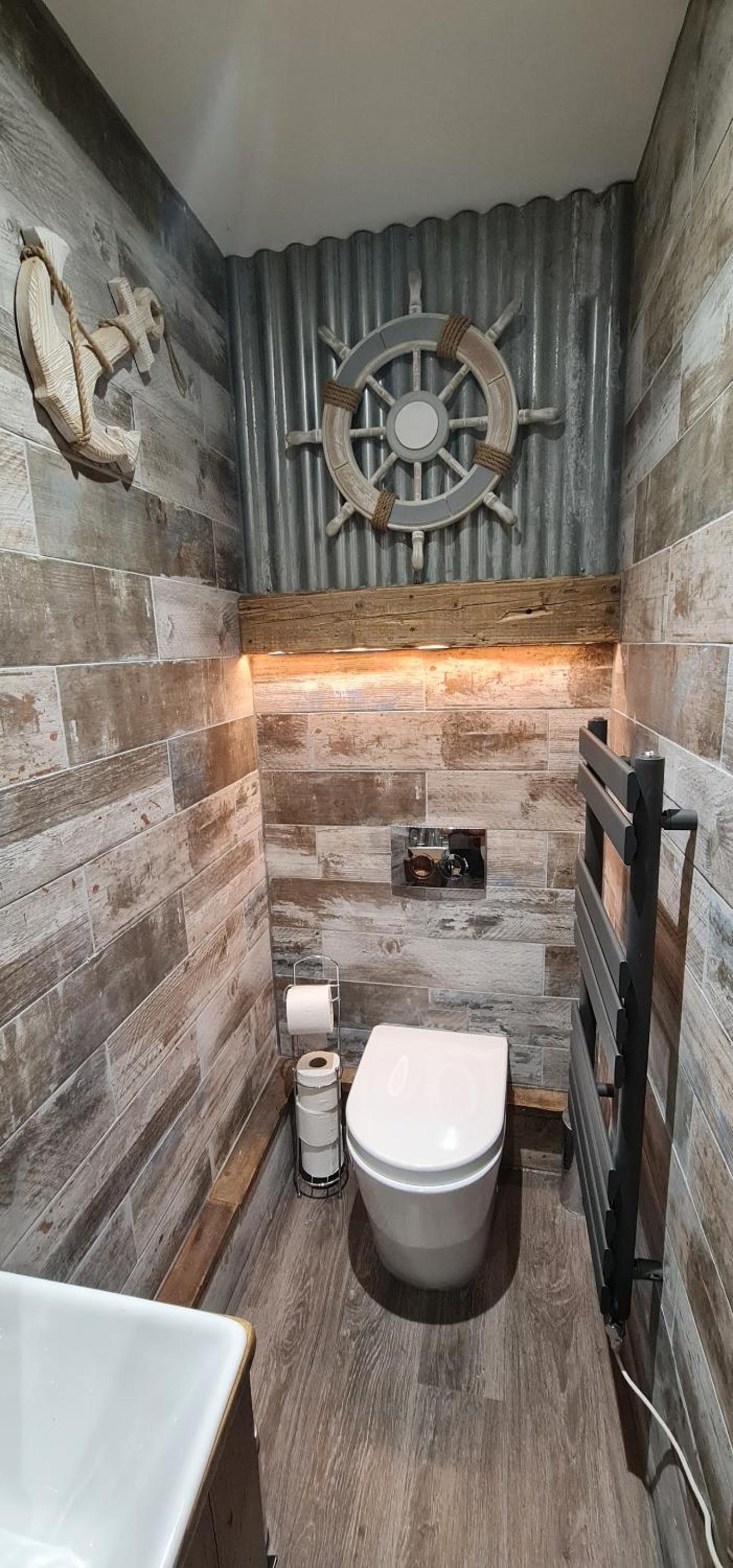 Twin Room with Shower - Photo 4