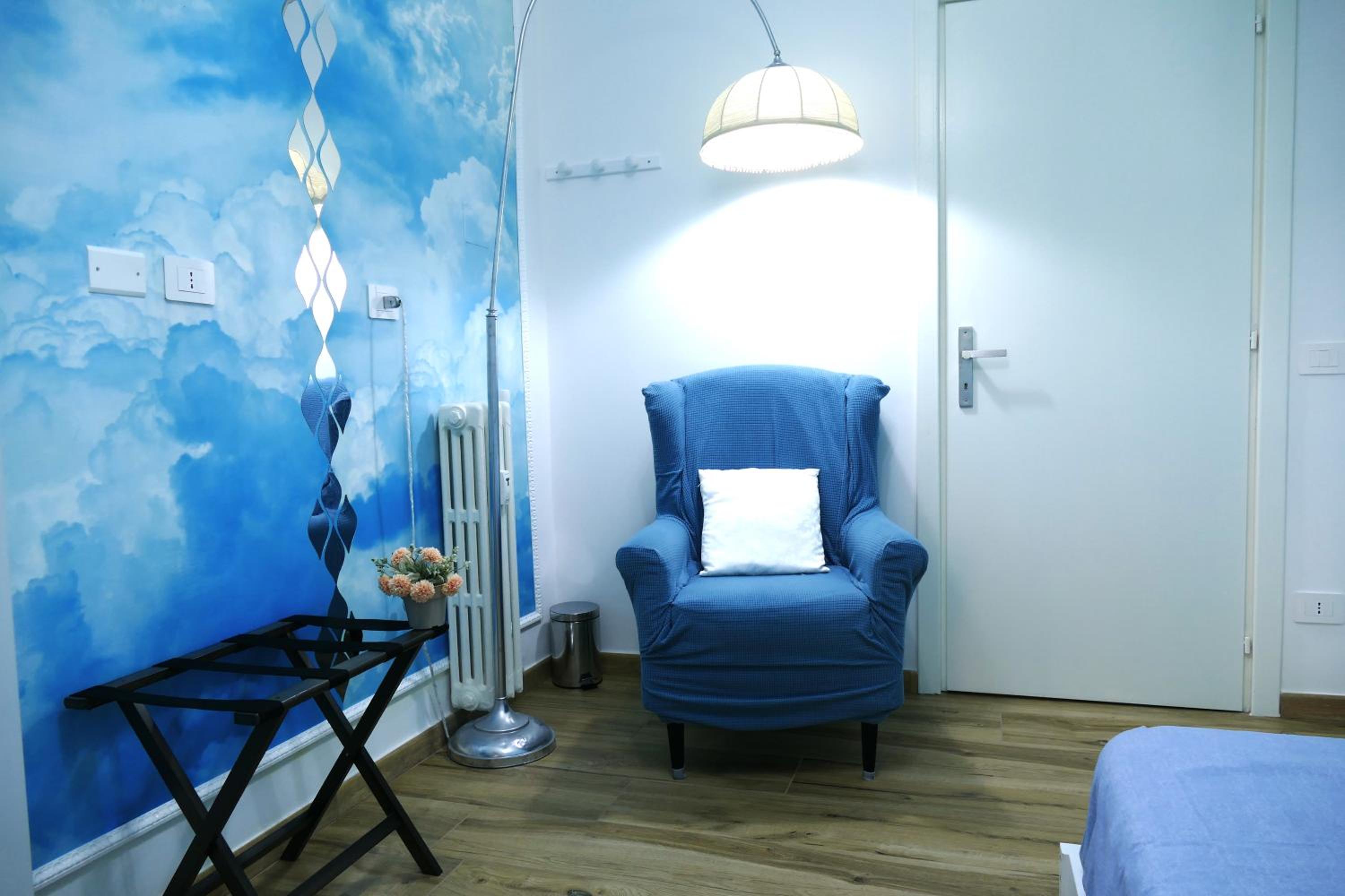 Single Room with Private External Bathroom photo 2