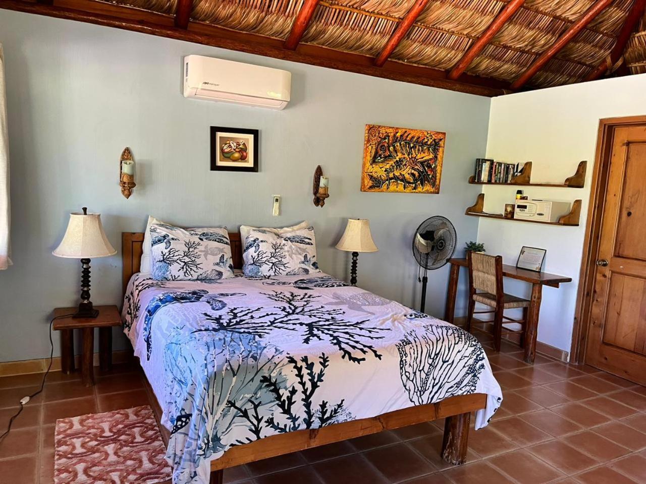 Deluxe Bungalow photo 1