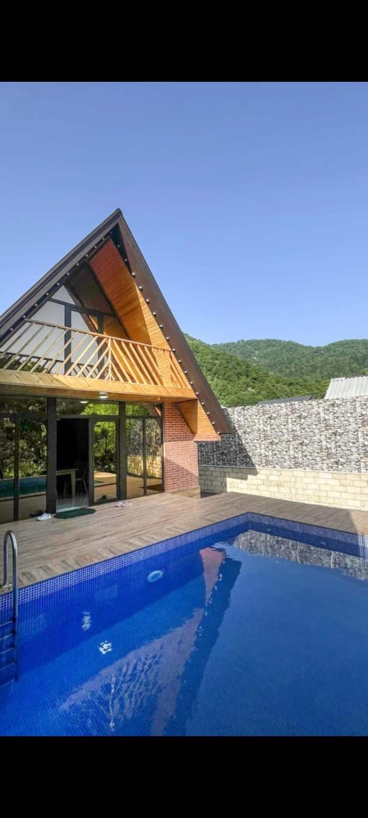One-Bedroom House photo 2