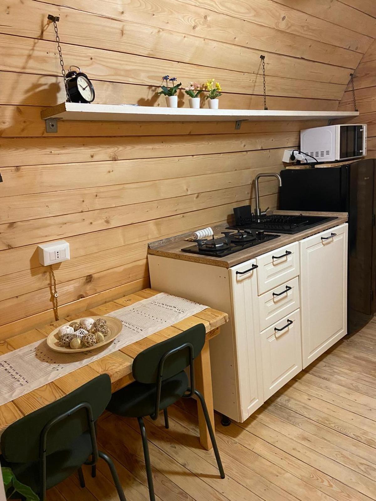 One-Bedroom House - Photo 11