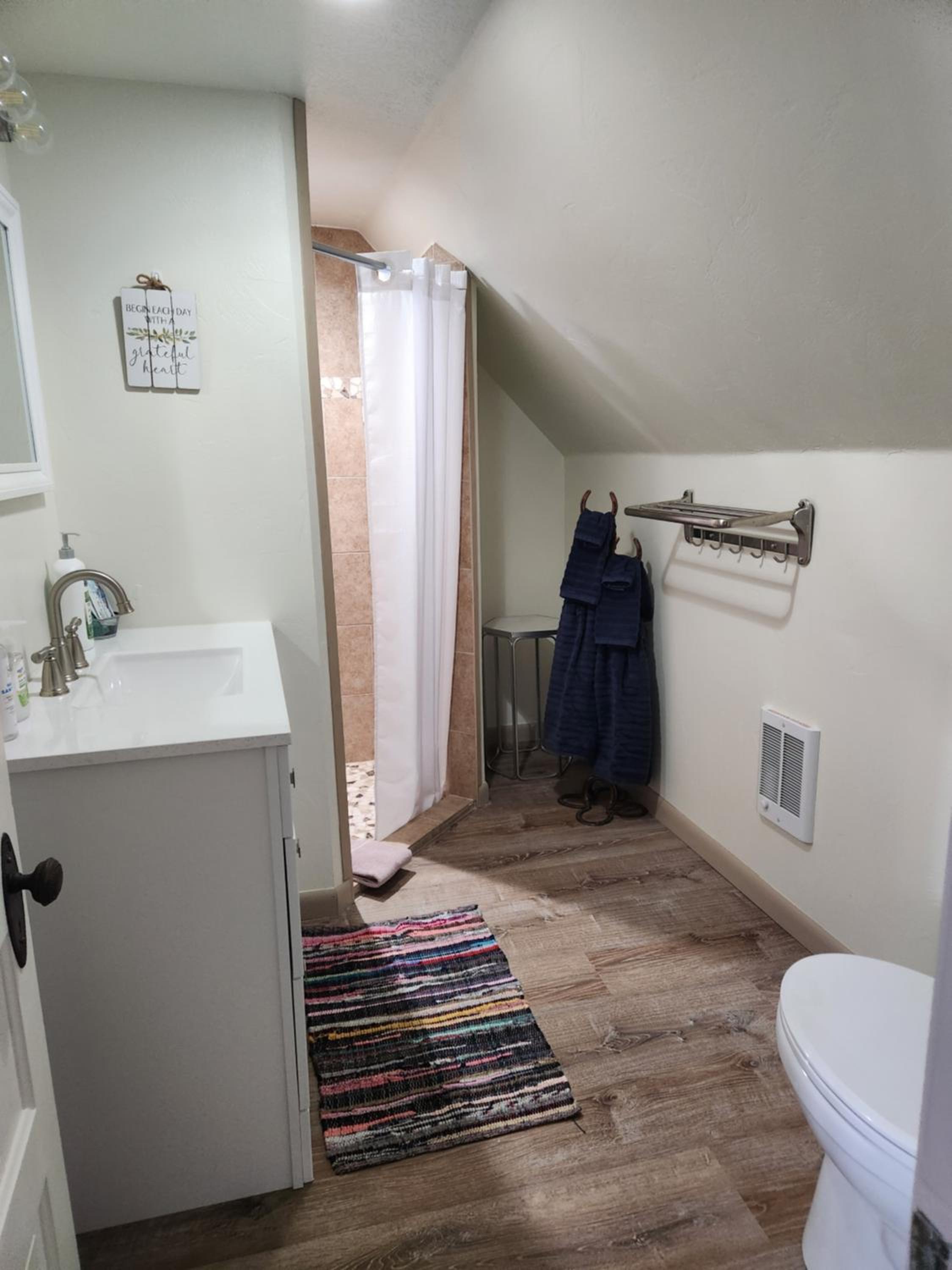Comfort Quadruple Room - Photo 13