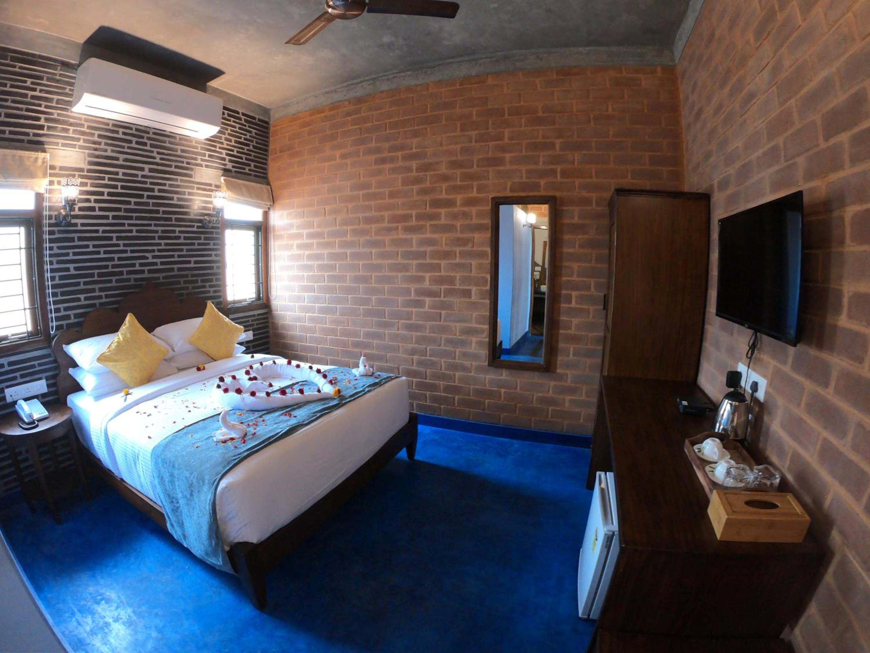Studio with Spa Bath - Photo 3