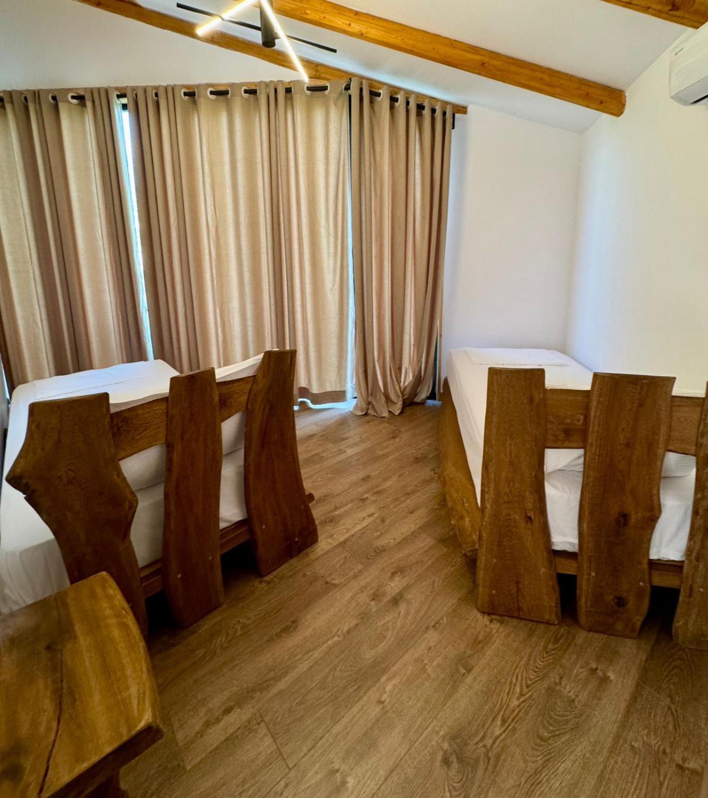 Quadruple Room with Mountain View