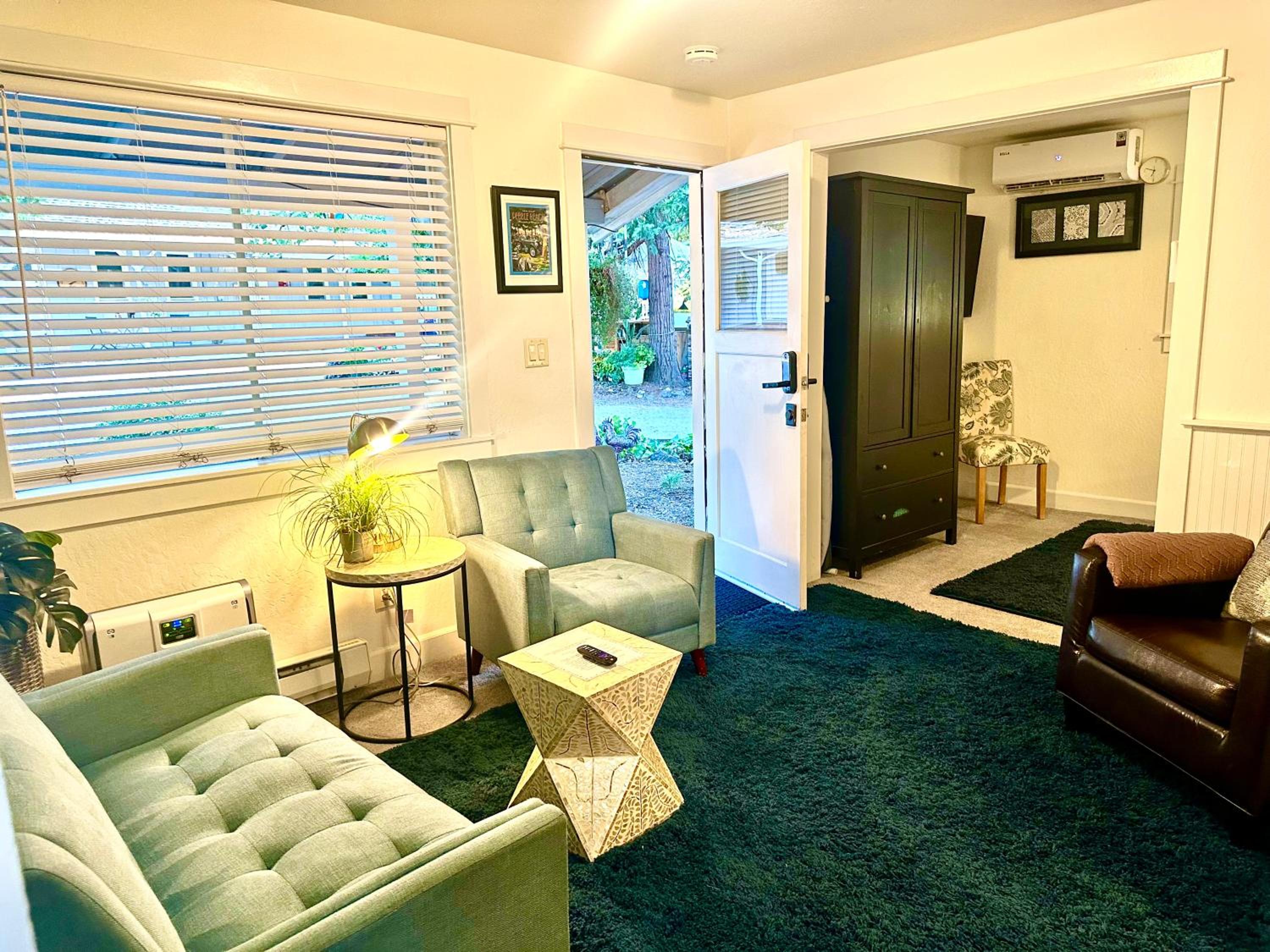 Deluxe Suite photo 2