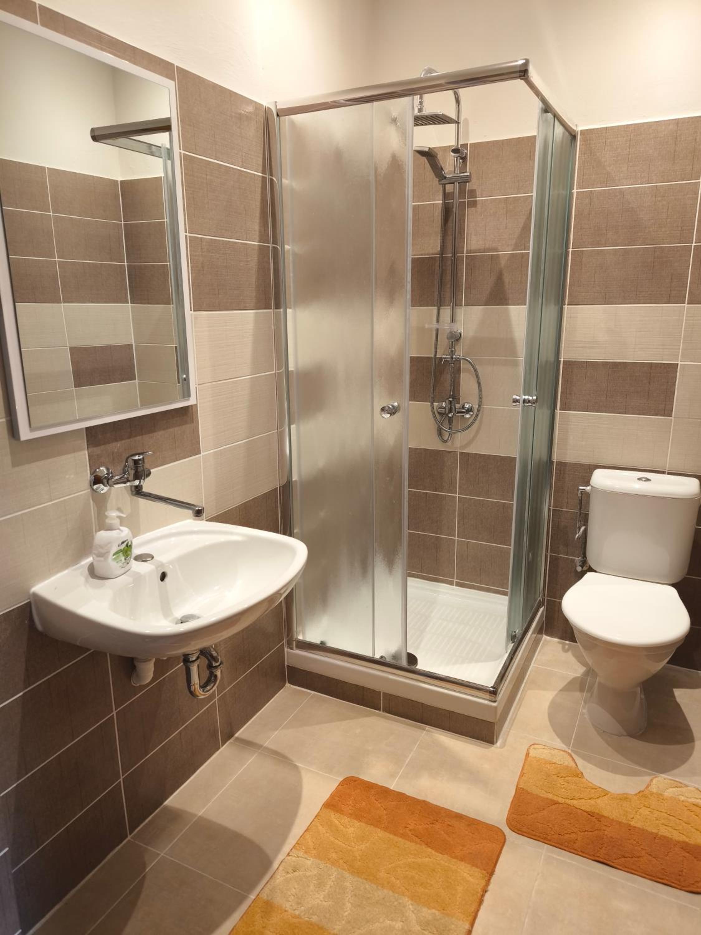 Quadruple Room photo 2