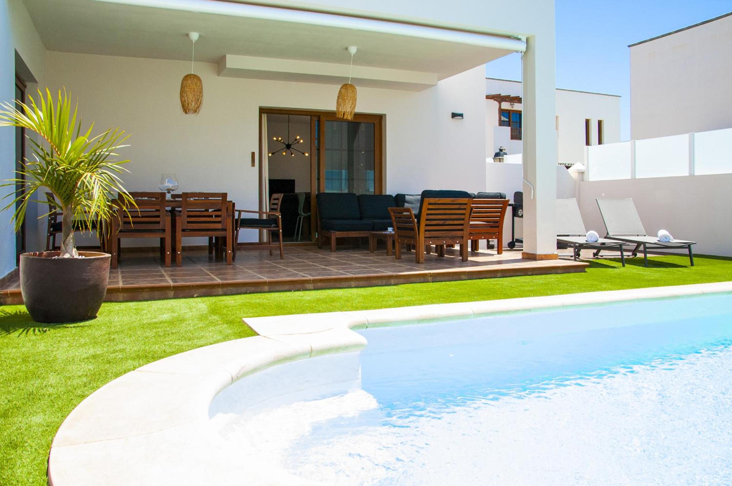 Superior Villa photo 3