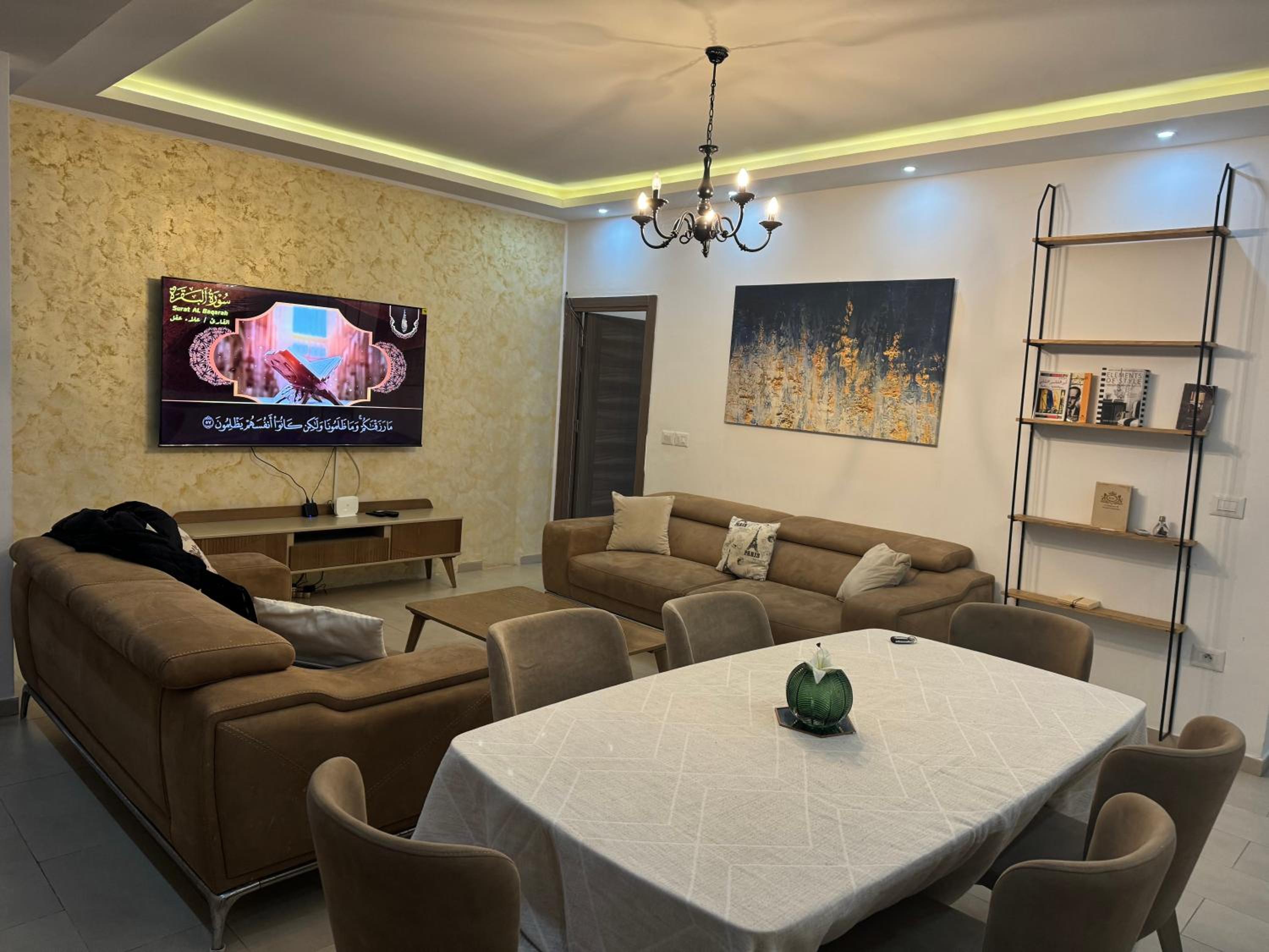 Three-Bedroom Villa photo 2