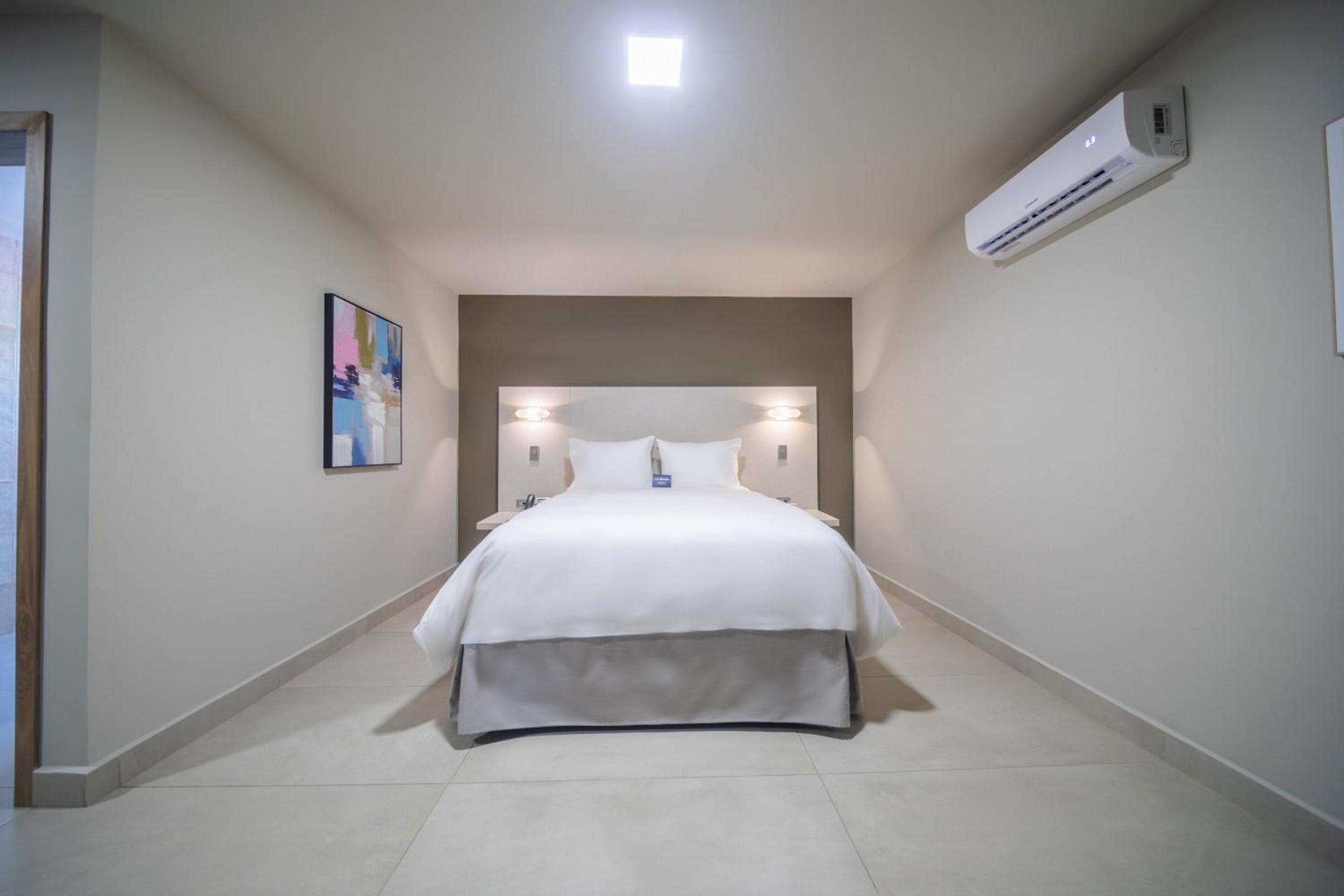 Superior Queen Room