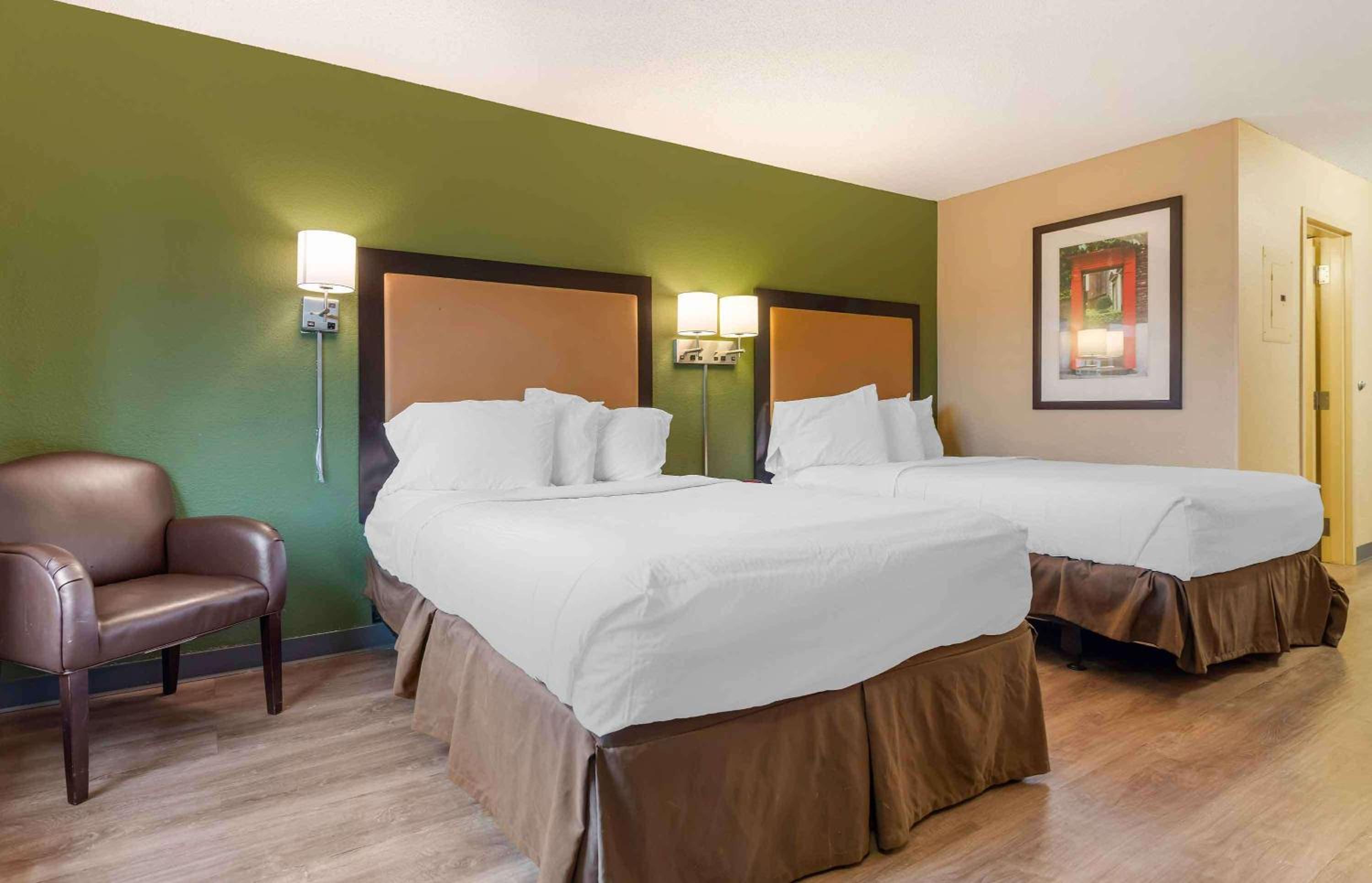 Studio with 2 Double Beds - Non-Smoking - Photo 11