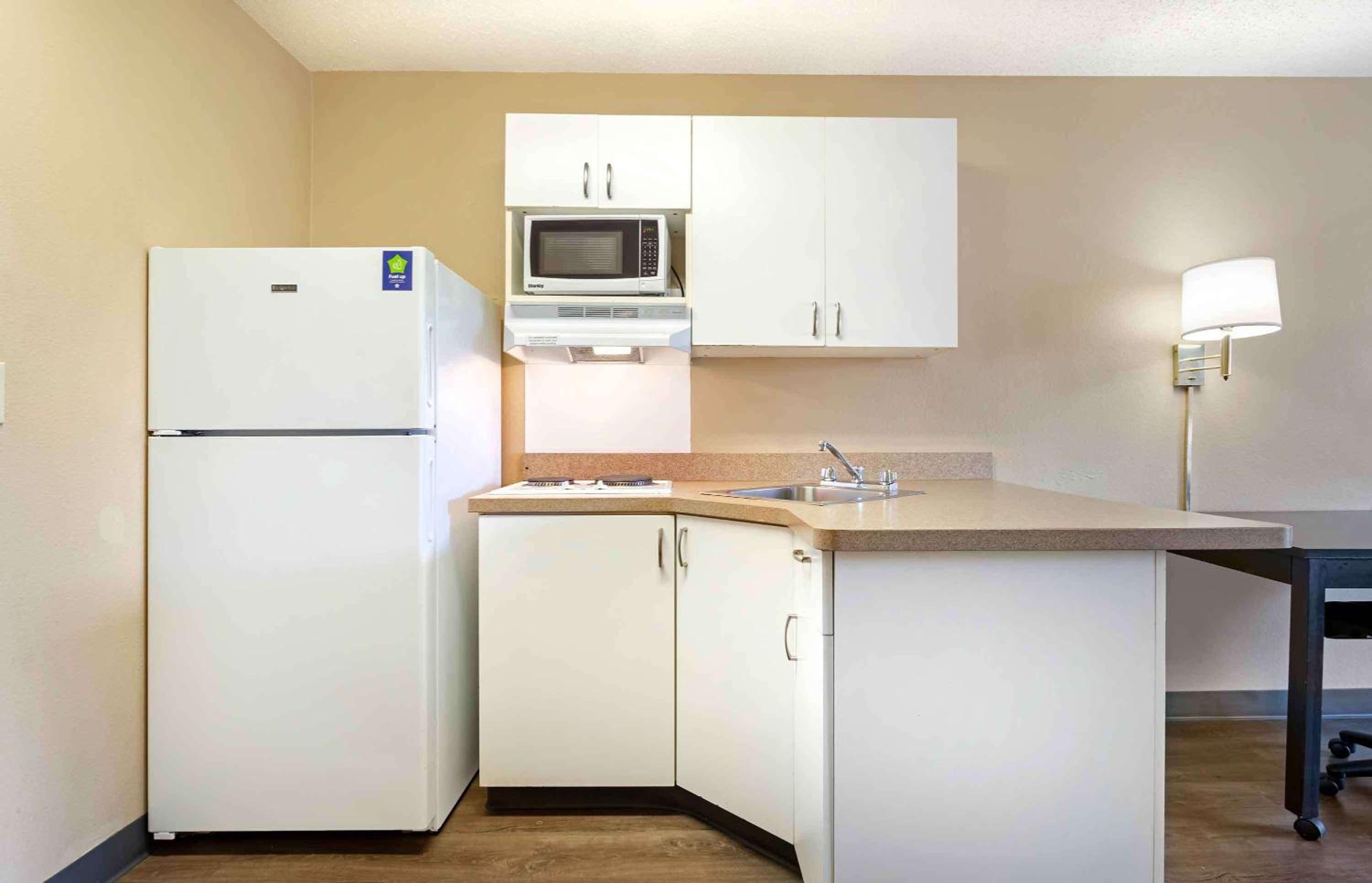 Studio with 2 Double Beds - Non-Smoking - Photo 2