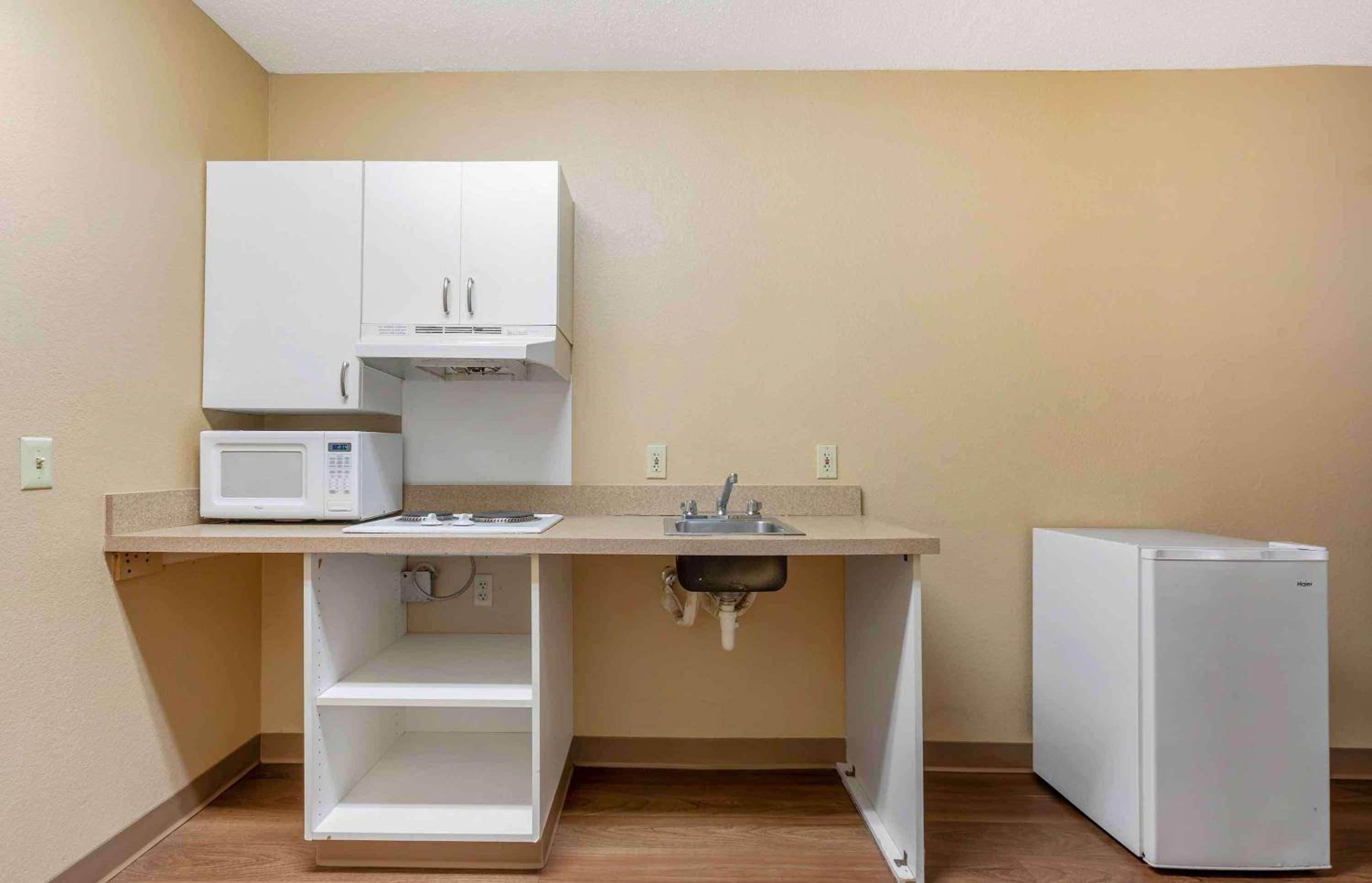Queen Studio - Disability Access/Non-Smoking - Photo 2