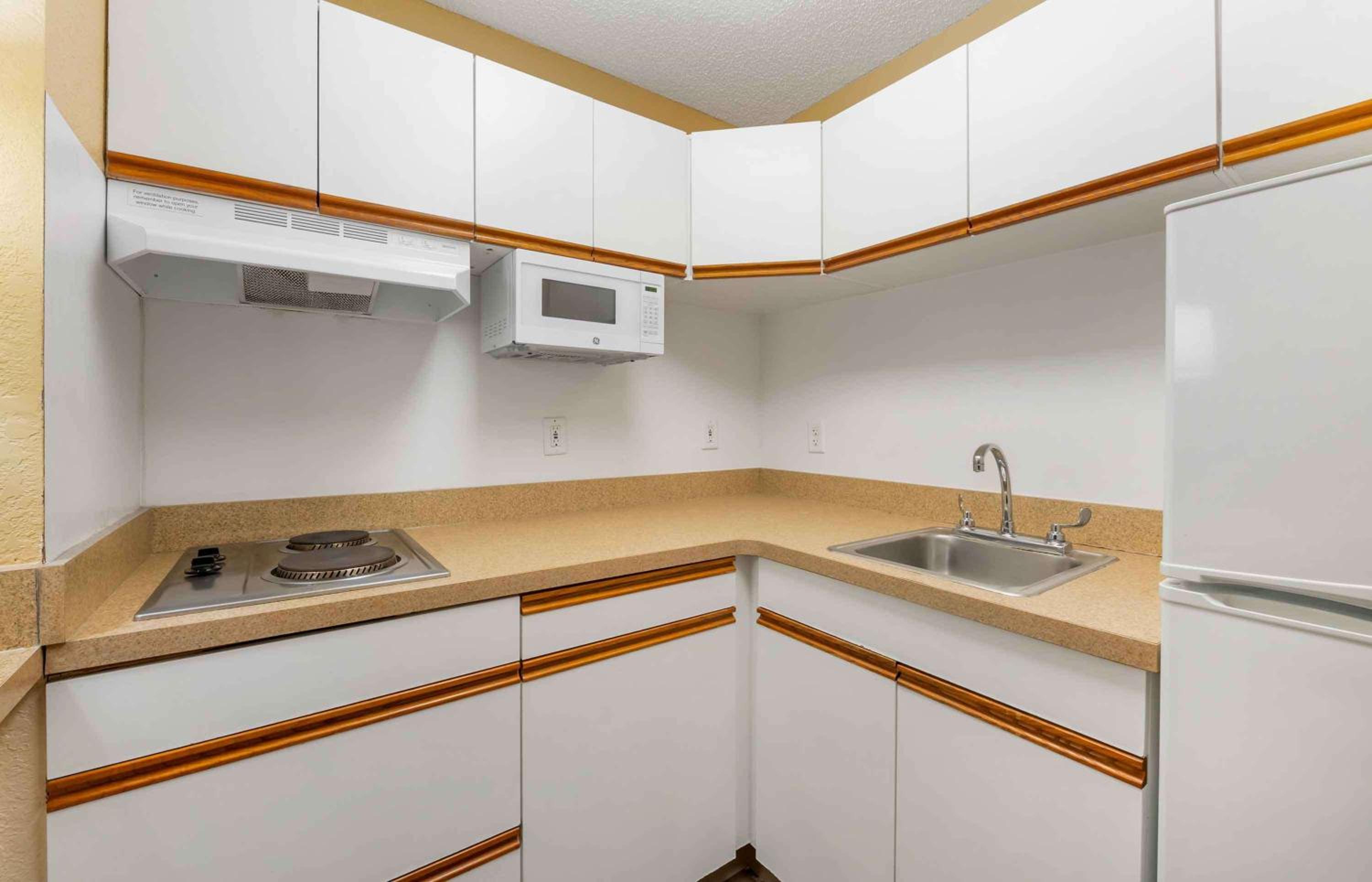One Bedroom Suite with 2 Double Beds - Non-Smoking - Photo 11