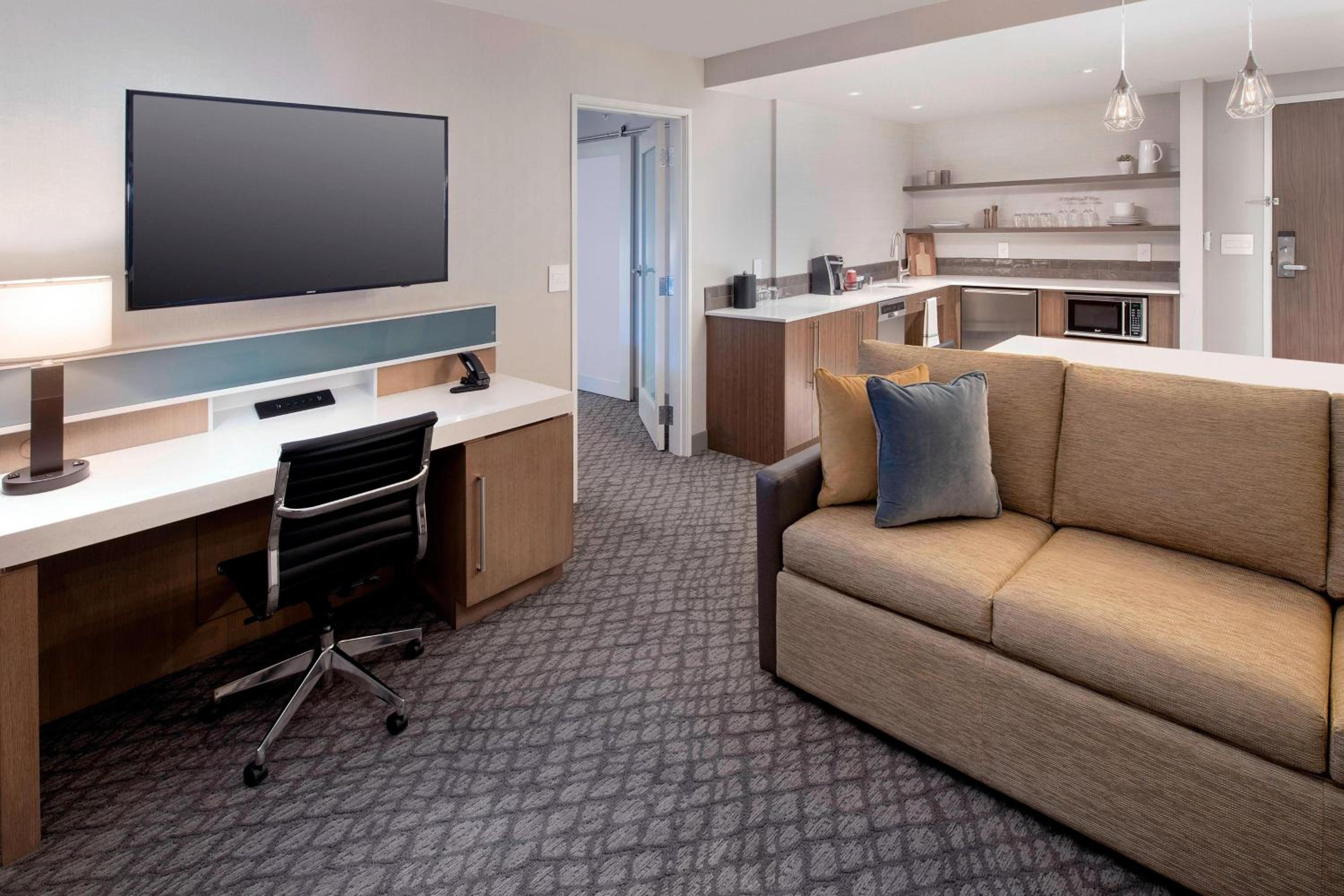 King Suite - Photo 4