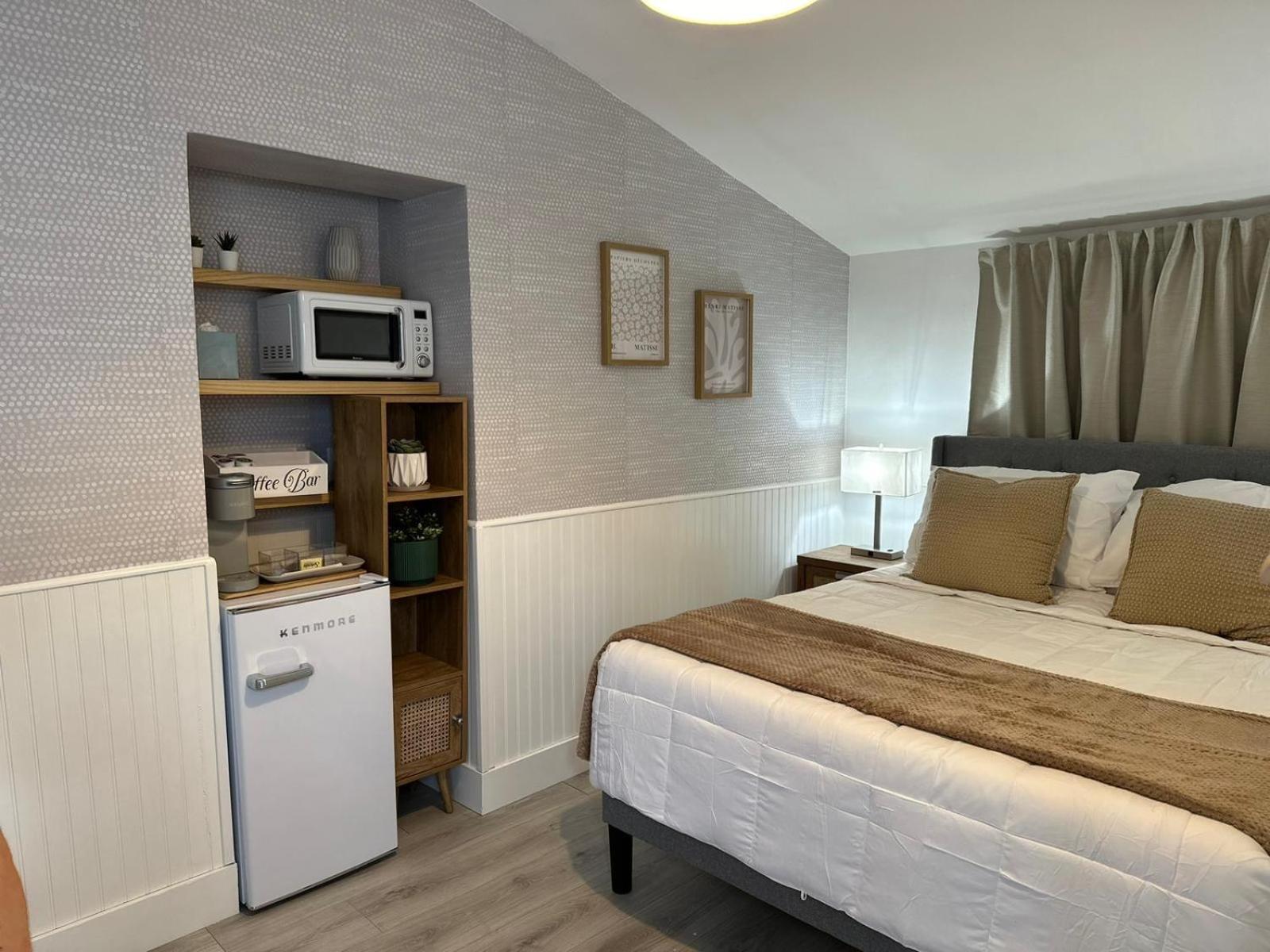 Double Room with Private Bathroom photo 1