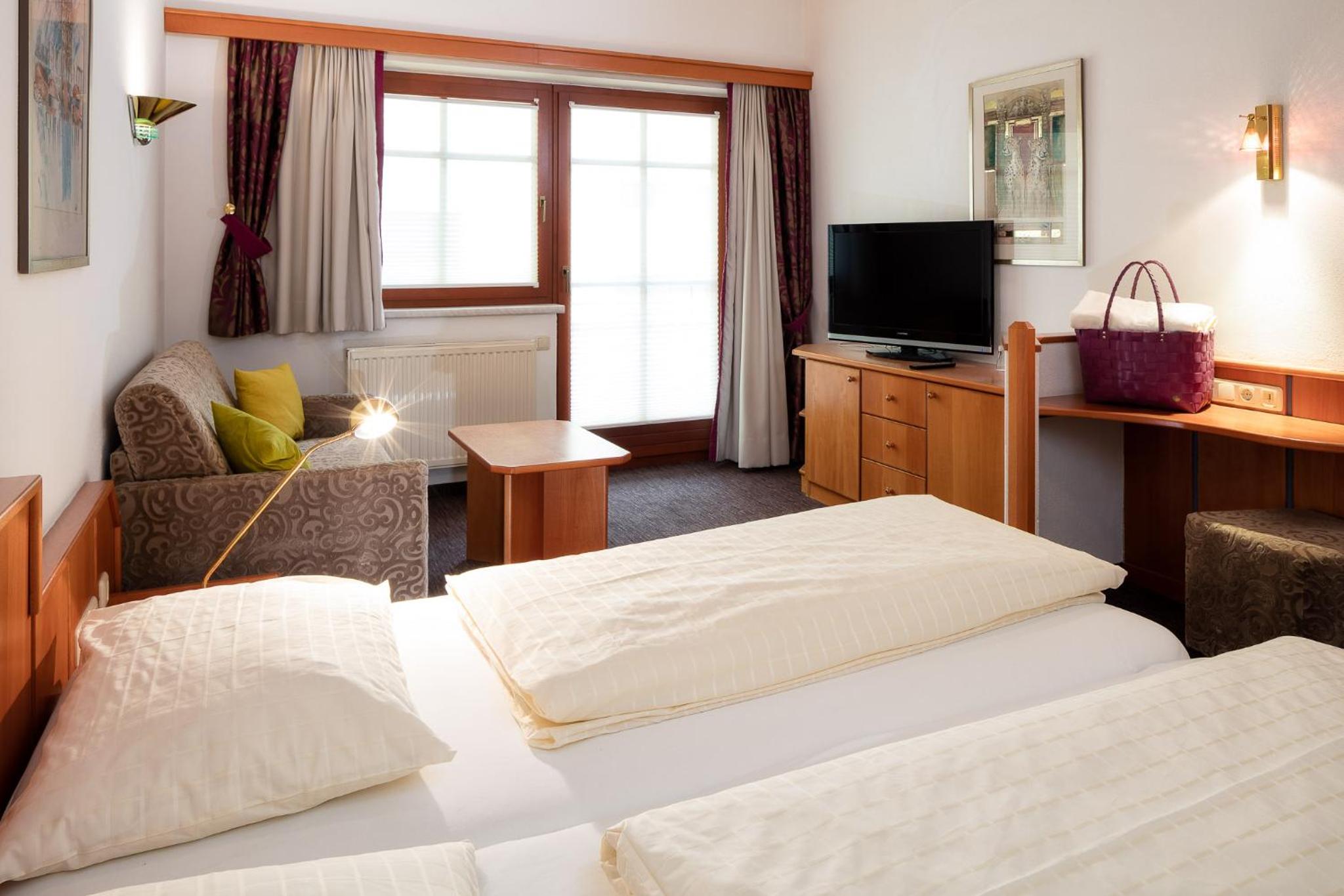 Standard Double Room photo 3