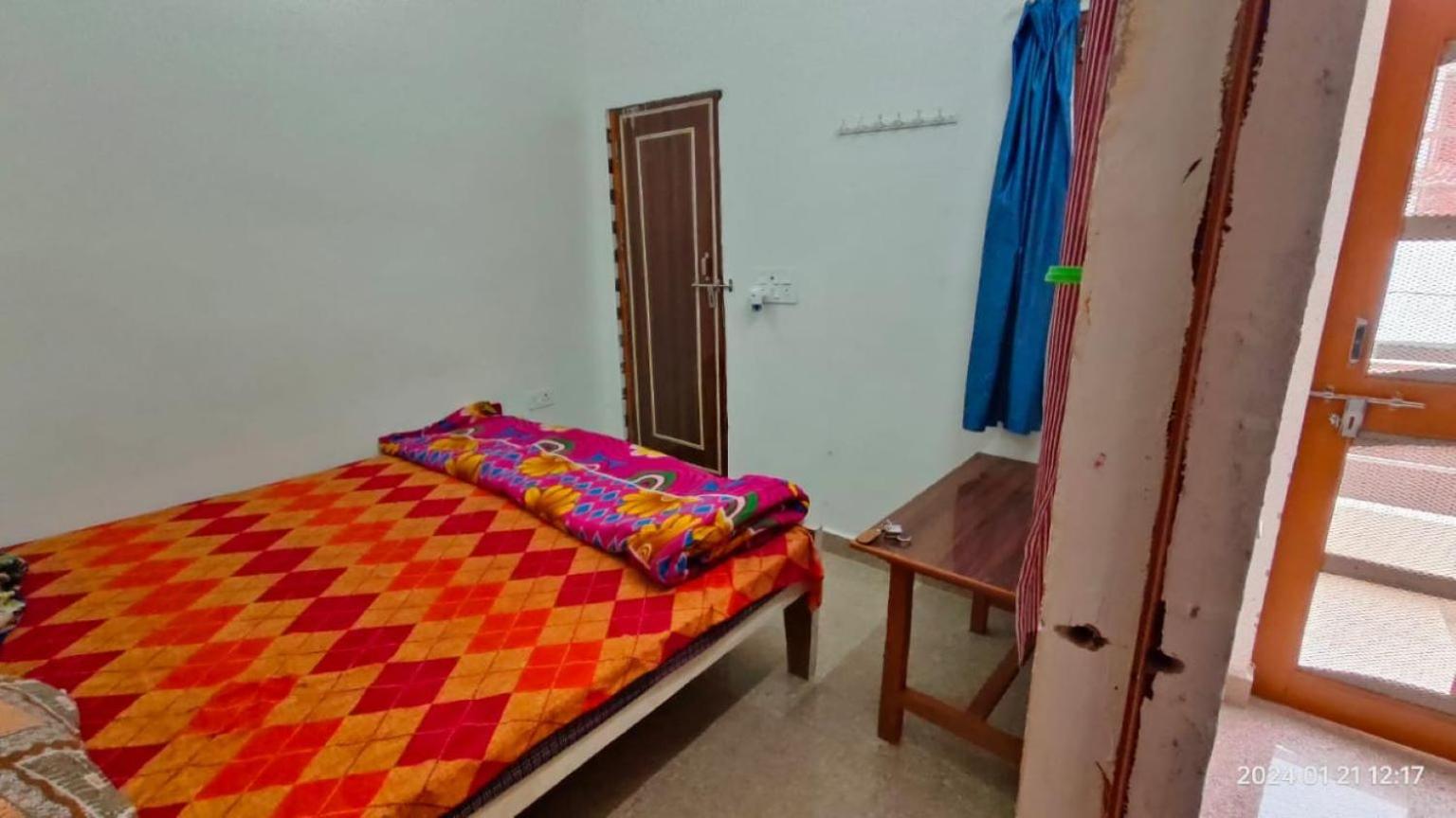 Deluxe Double Room (2 Adults + 1 Child) photo 1