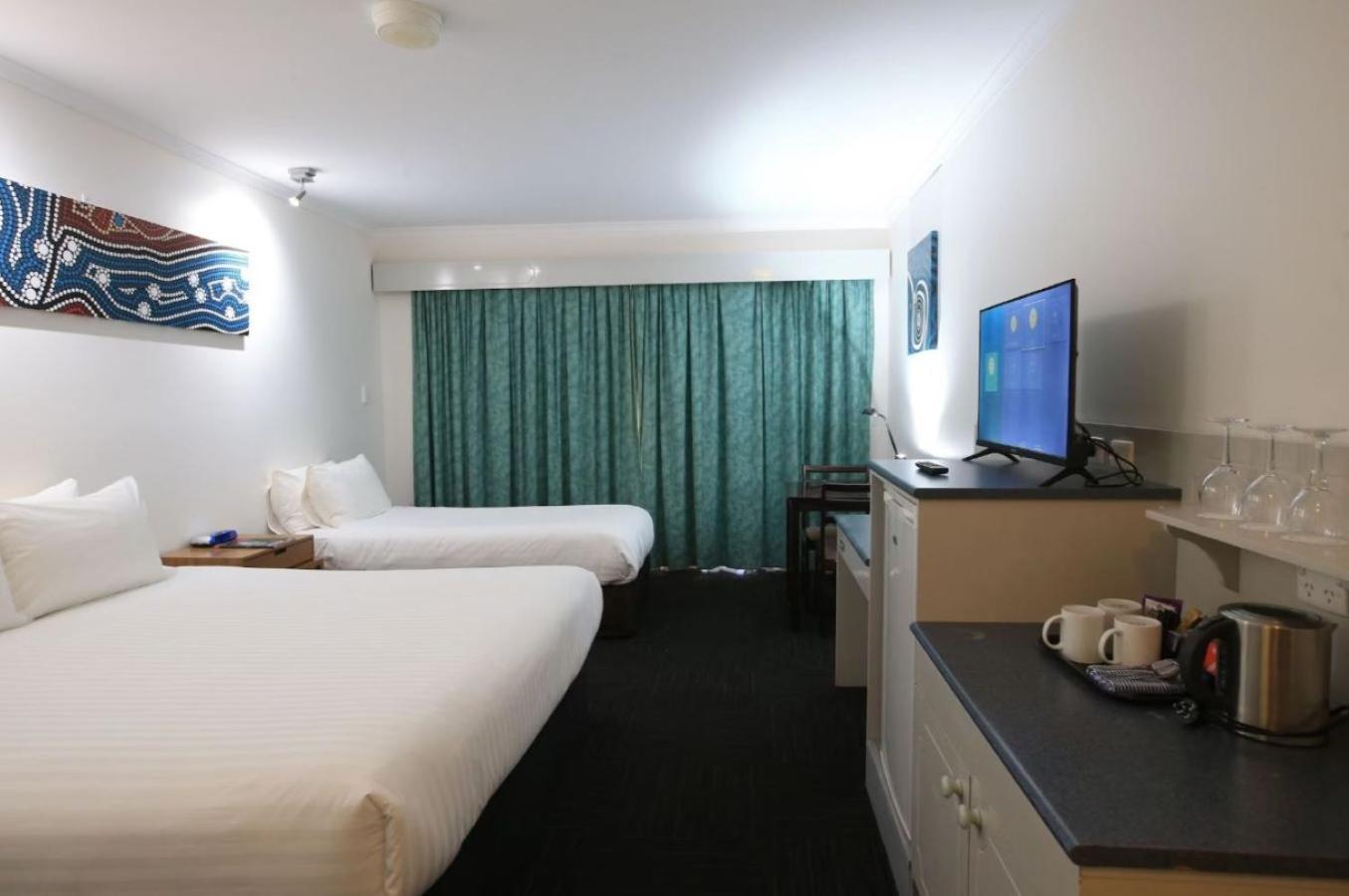 Standard Double & Single Room - Photo 1