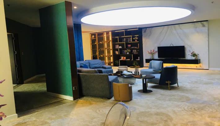 Presidential Suite photo 3