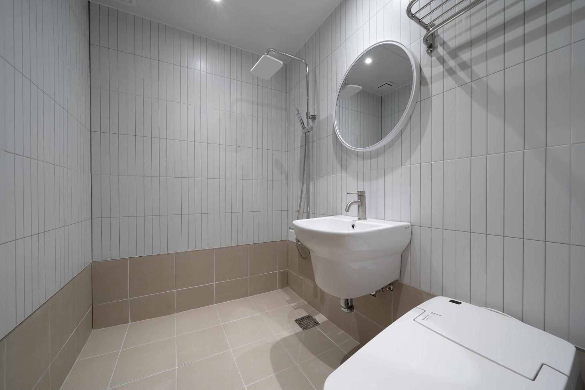 Deluxe Suite - Photo 3
