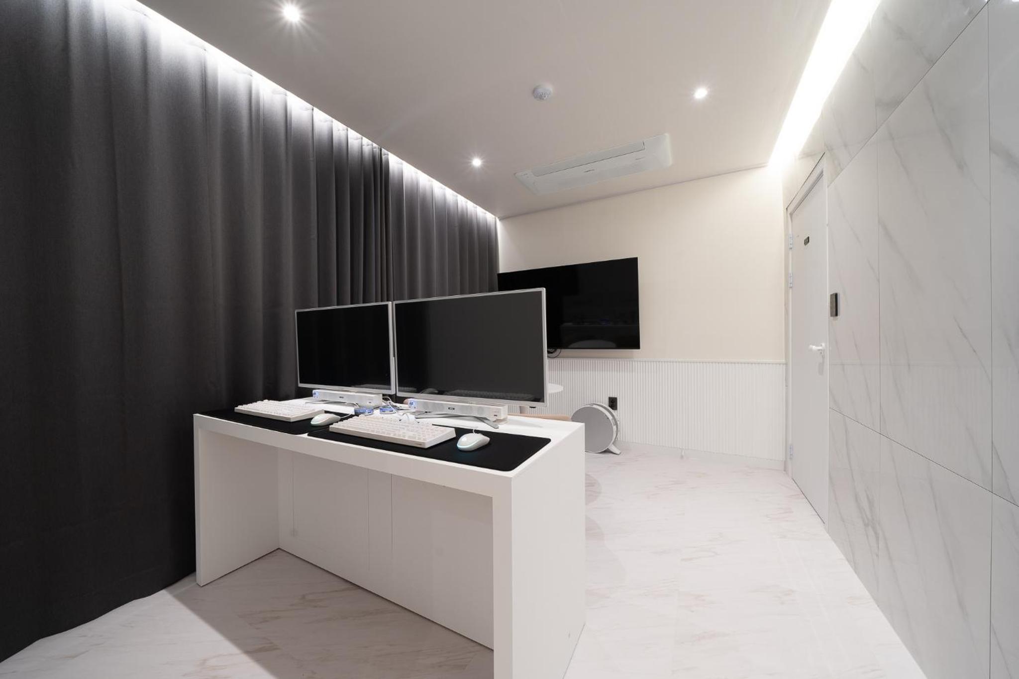 Suite with Sauna - Photo 3