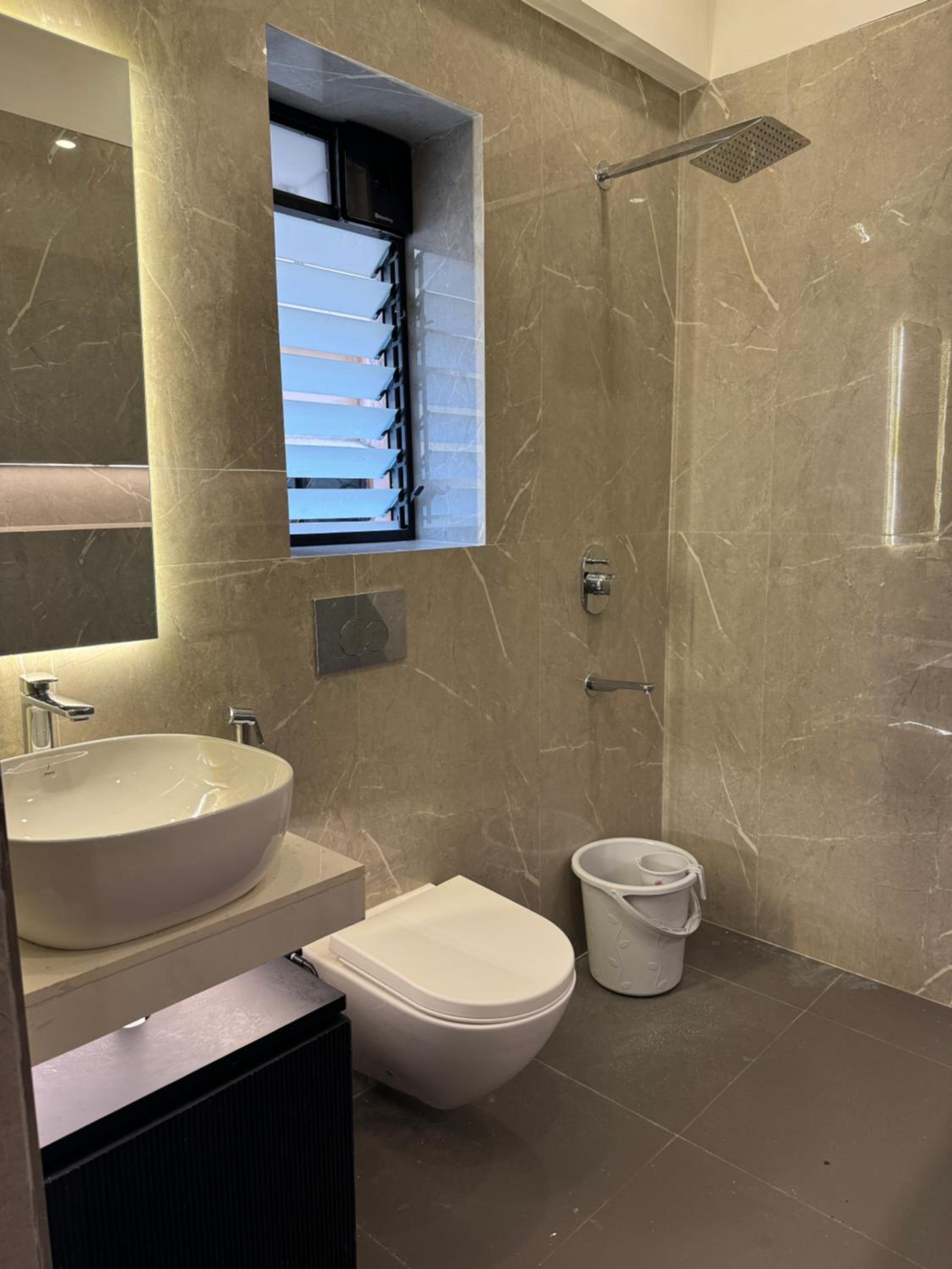 Deluxe Double Room - Photo 9