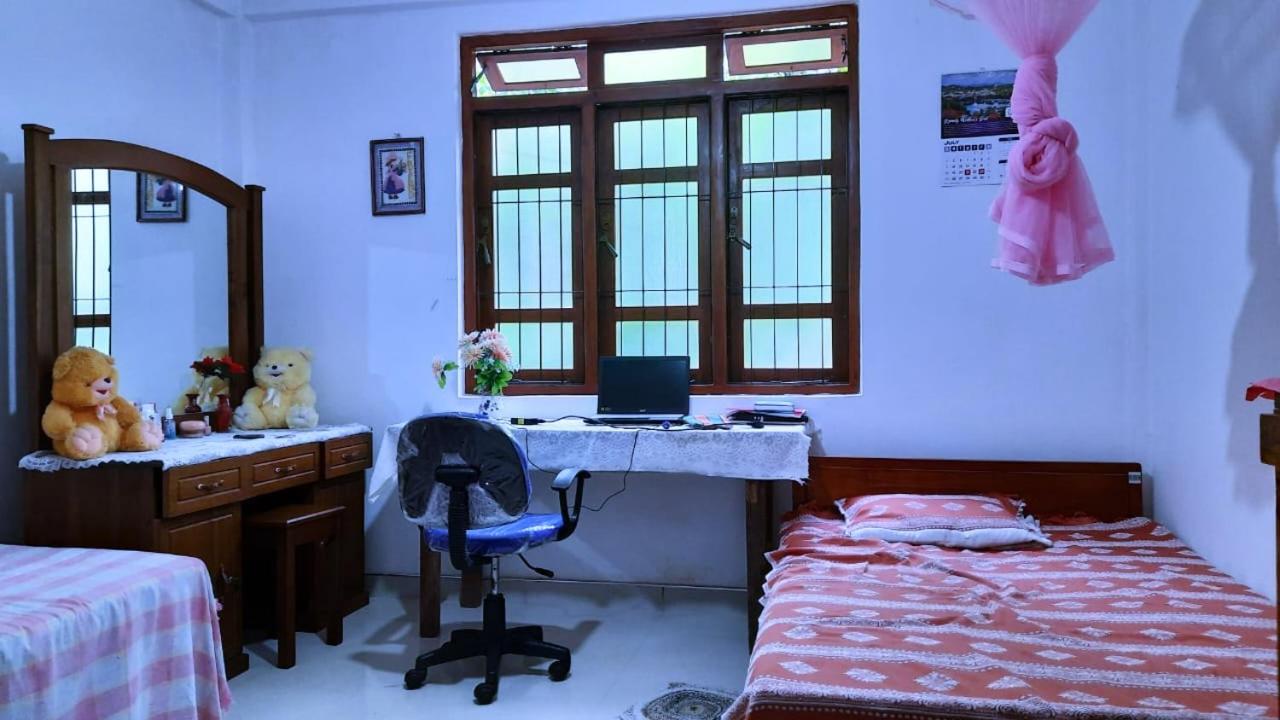 Three-Bedroom Apartment photo 1