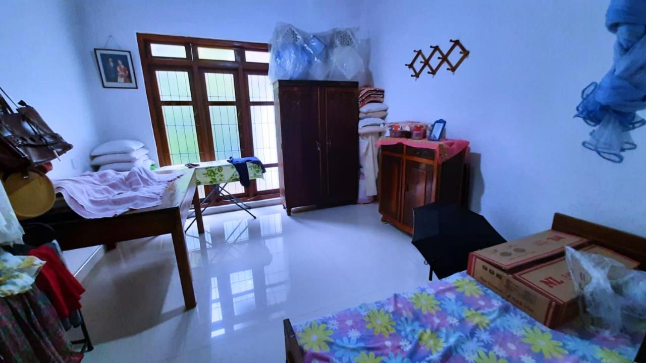 Three-Bedroom Apartment photo 2