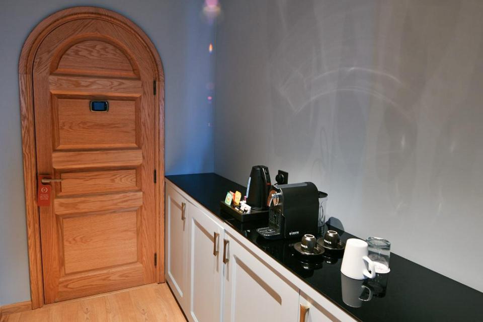 Deluxe Double Room photo 2