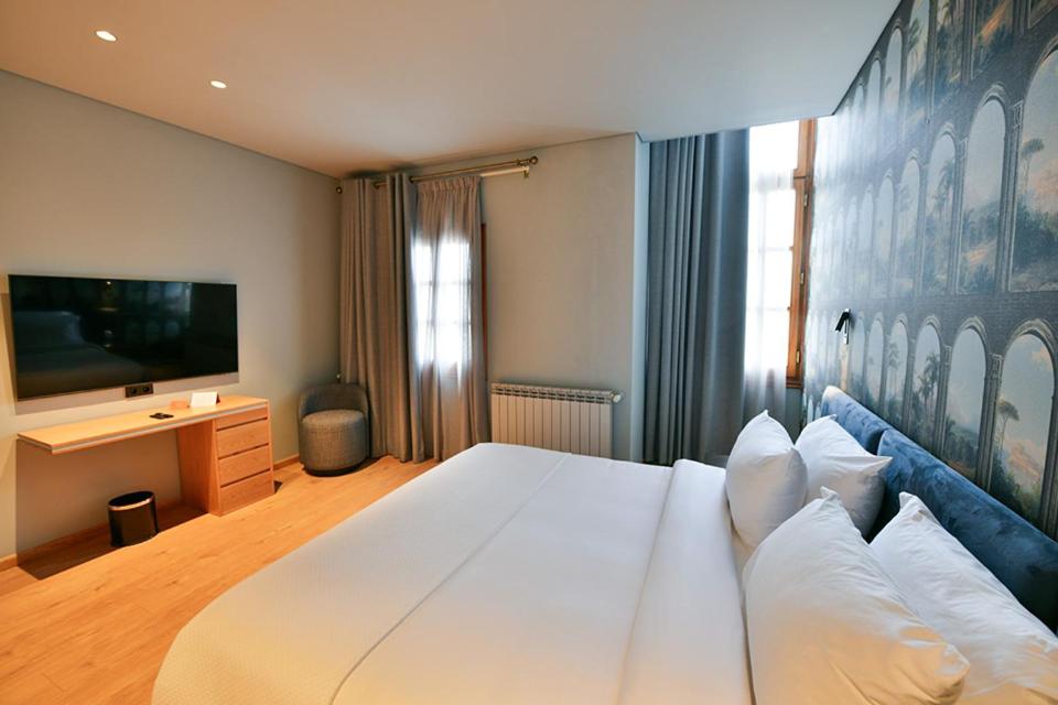 Deluxe Double Room photo 3