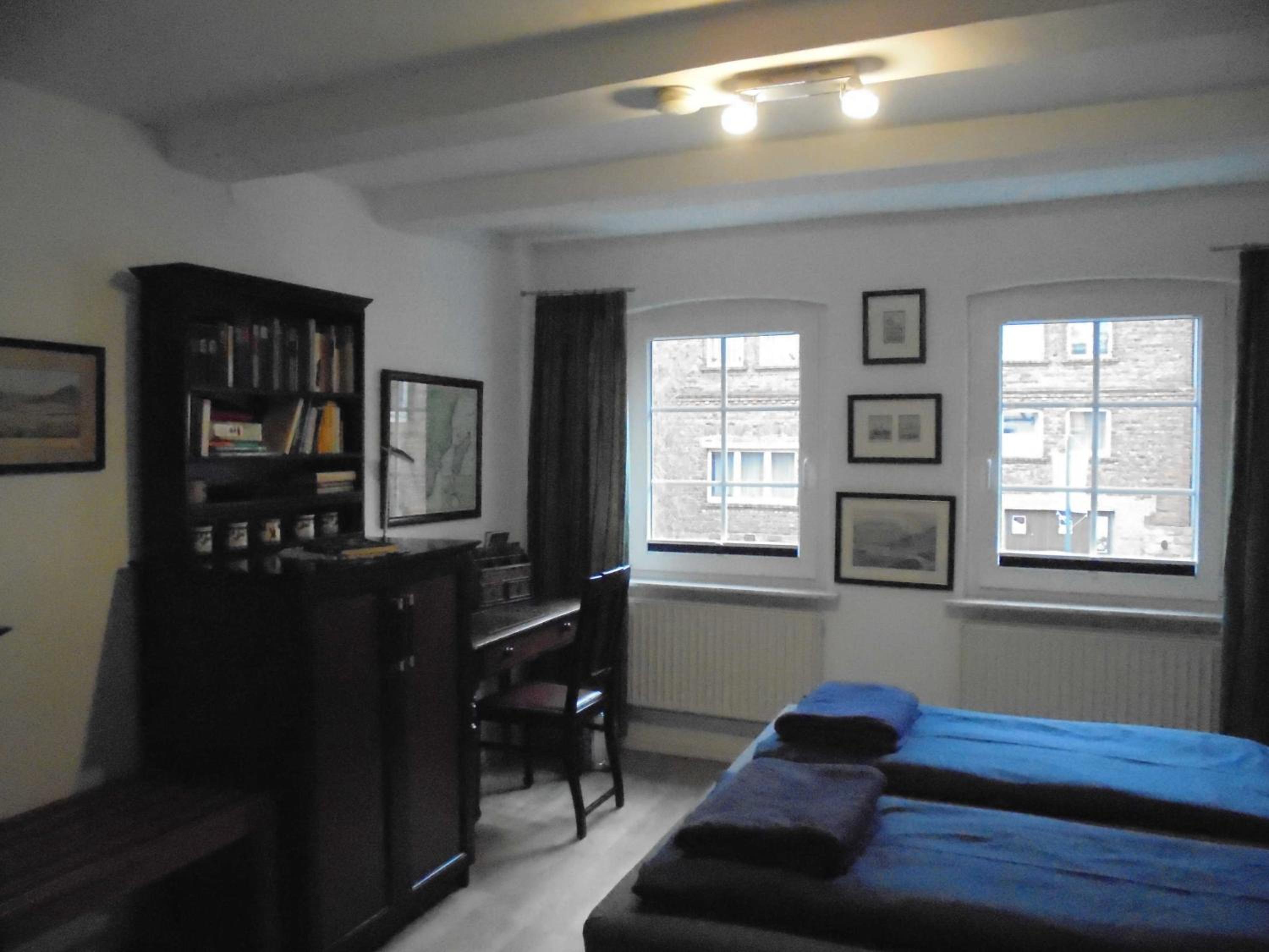 Apartment With Shower photo 3