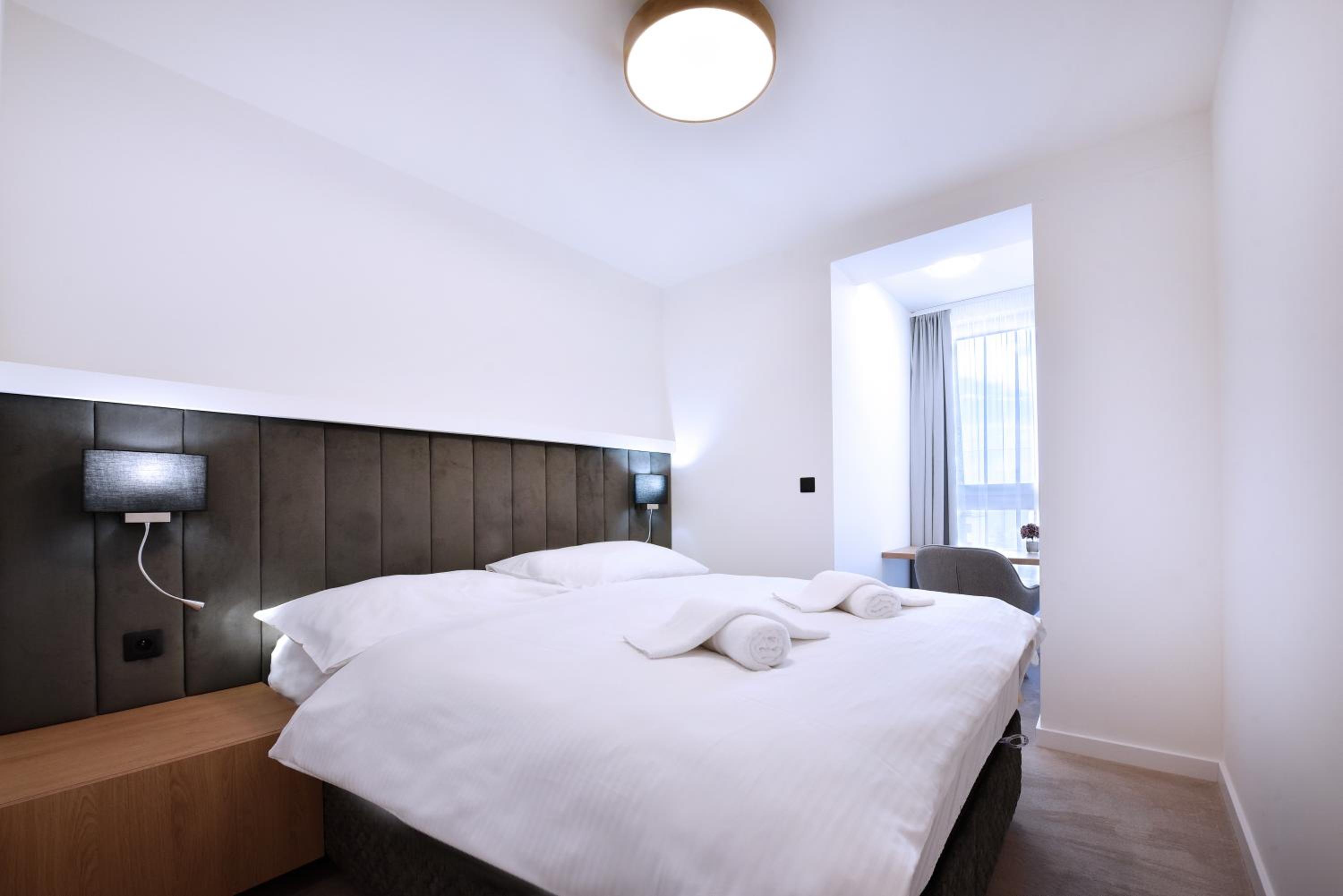 Apartment - Photo 8