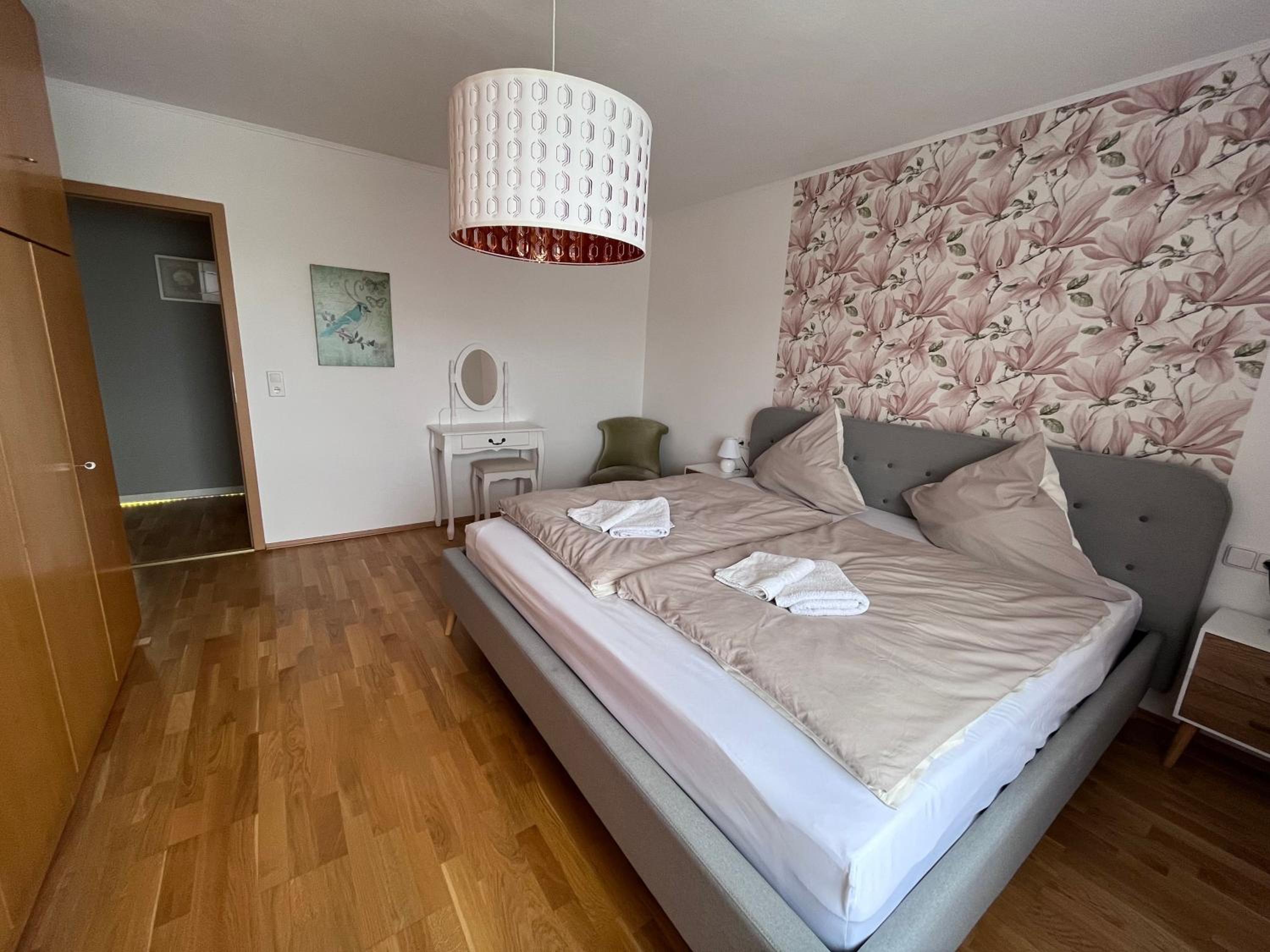 Two-Bedroom Apartment with Balcony photo 1