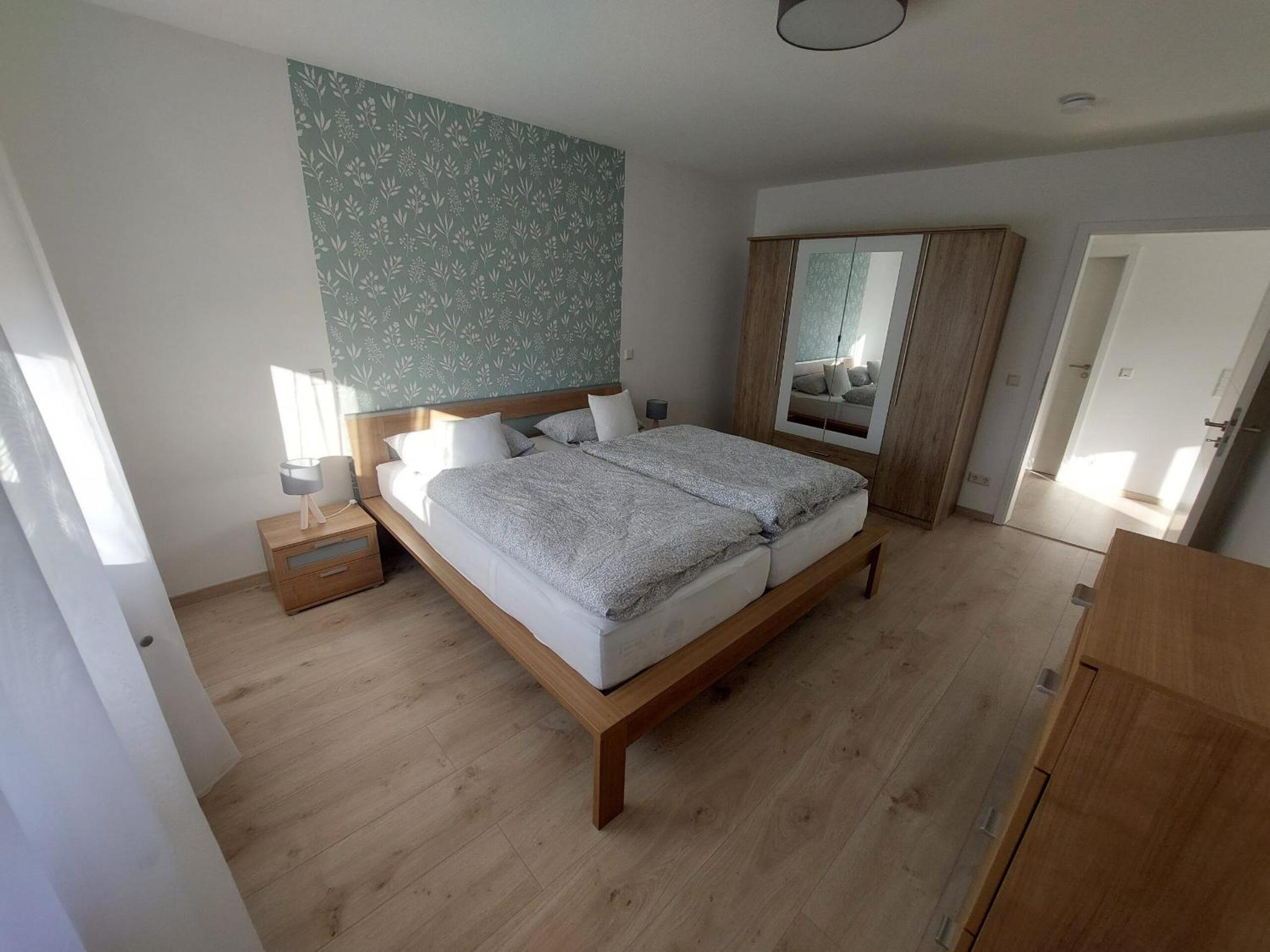 One-Bedroom Apartment with Balcony photo 3