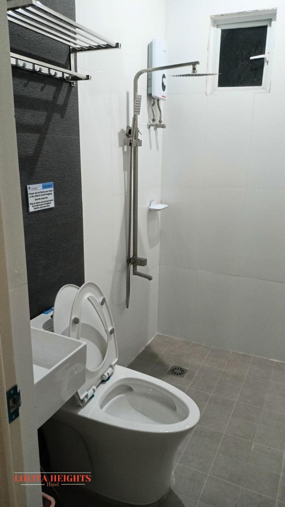 Deluxe Twin Room photo 3