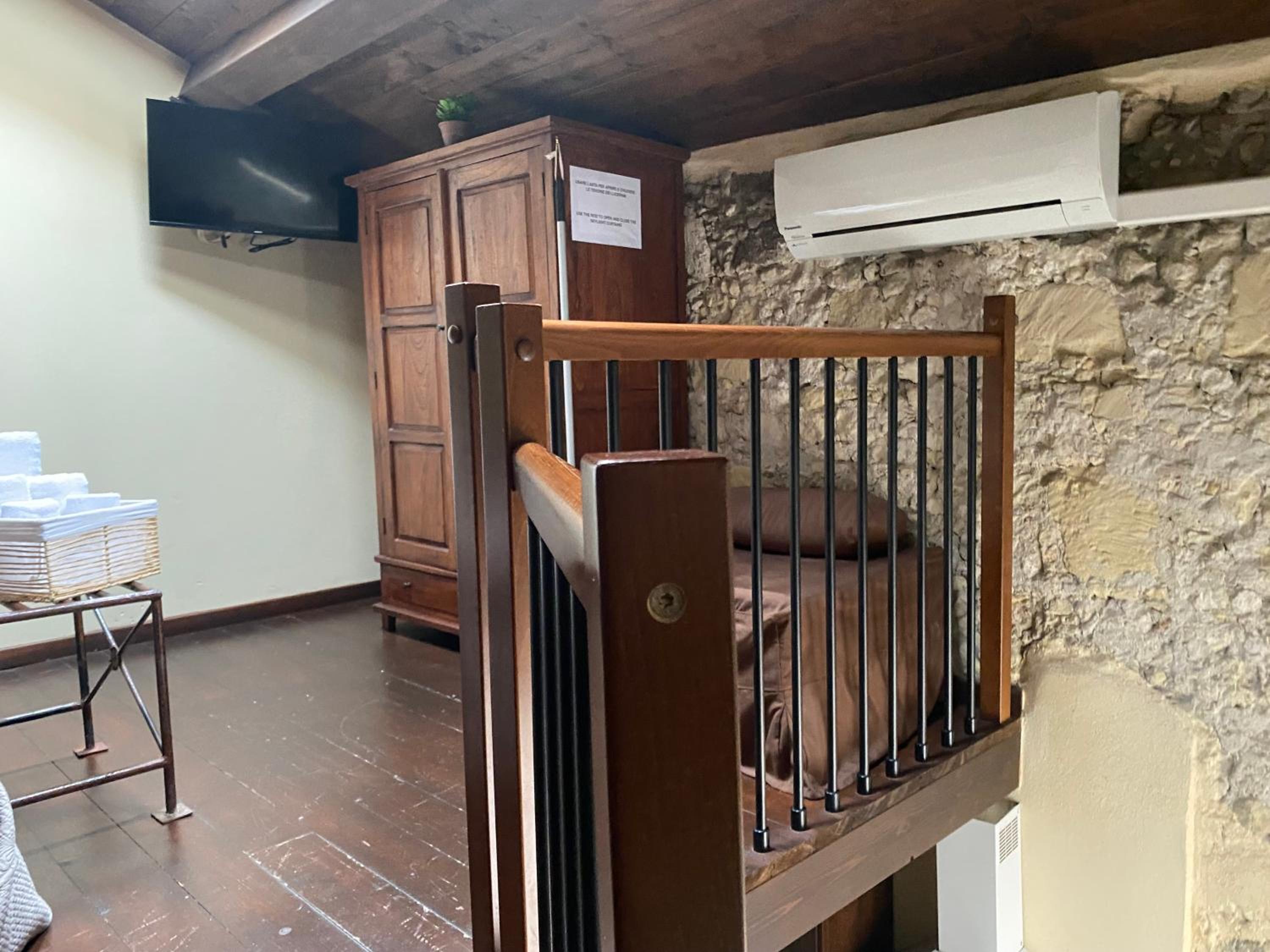 Apartment - Split Level