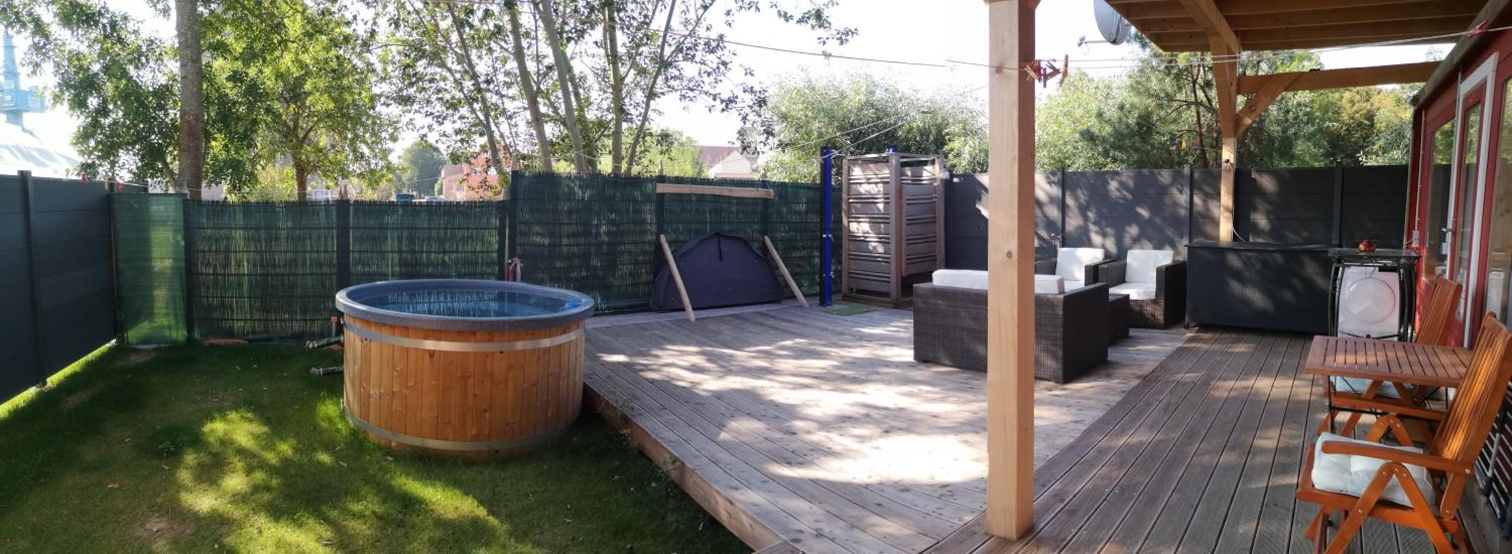 Studio With Pool View photo 2