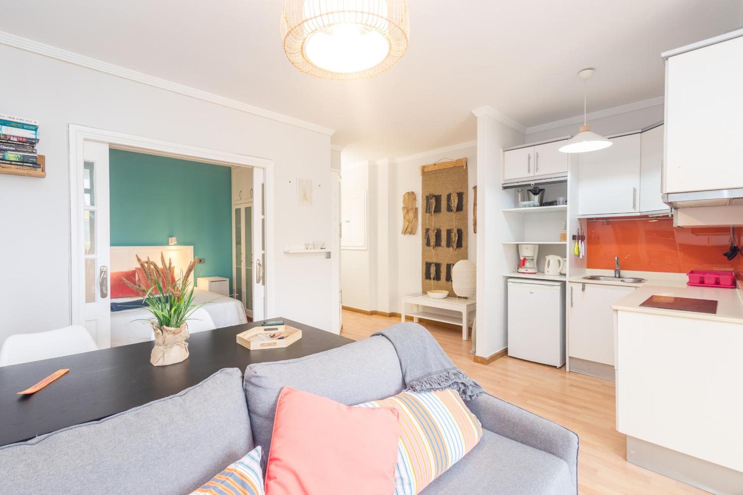Apartamento con Balcón