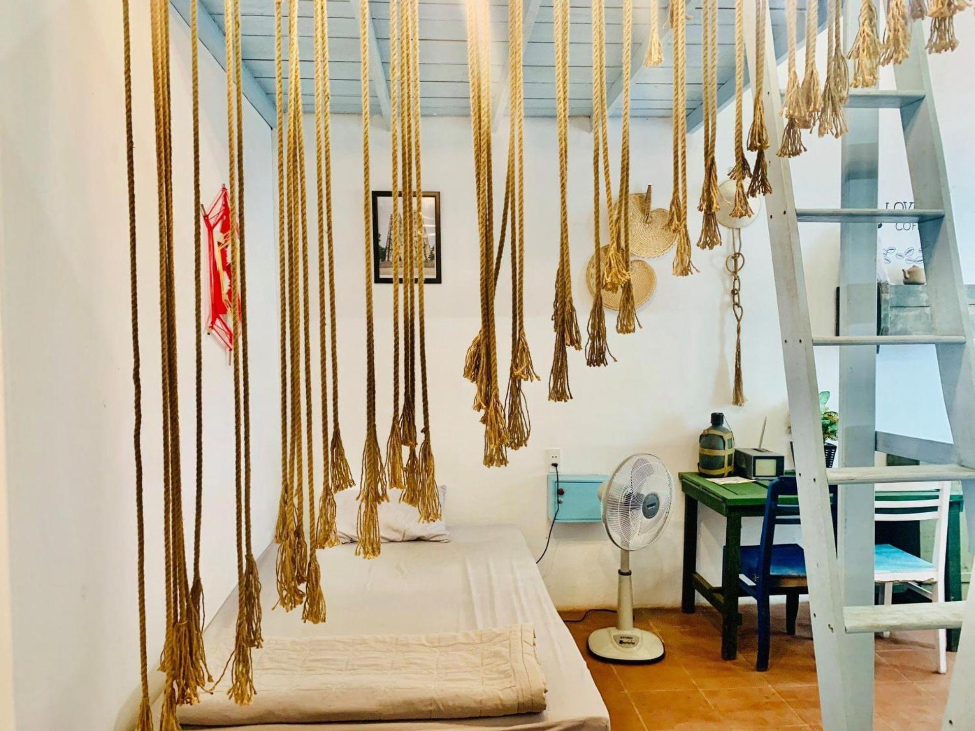 Mixed Dormitory Room