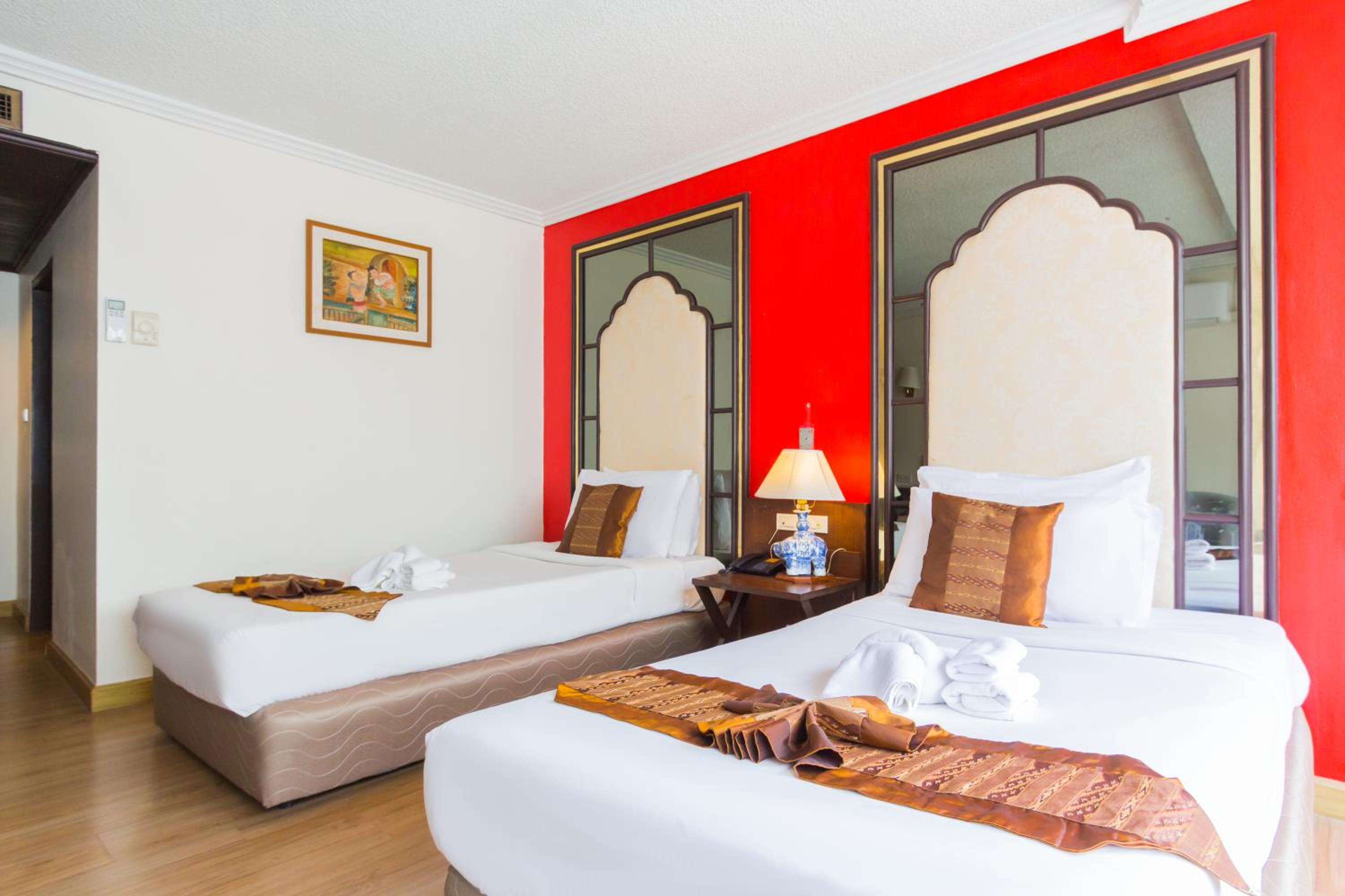 Superior Twin Room - Photo 20