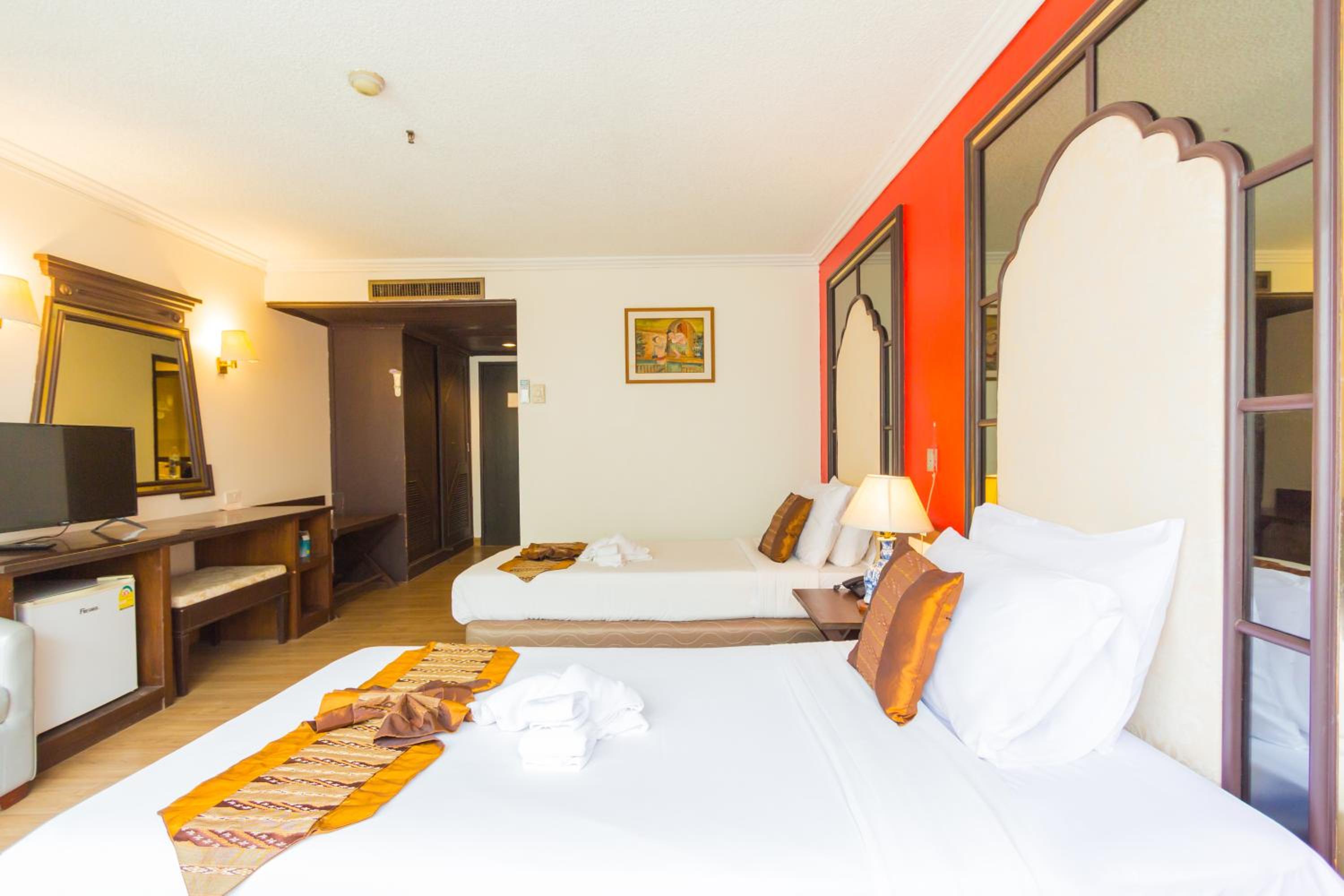 Superior Twin Room - Photo 21