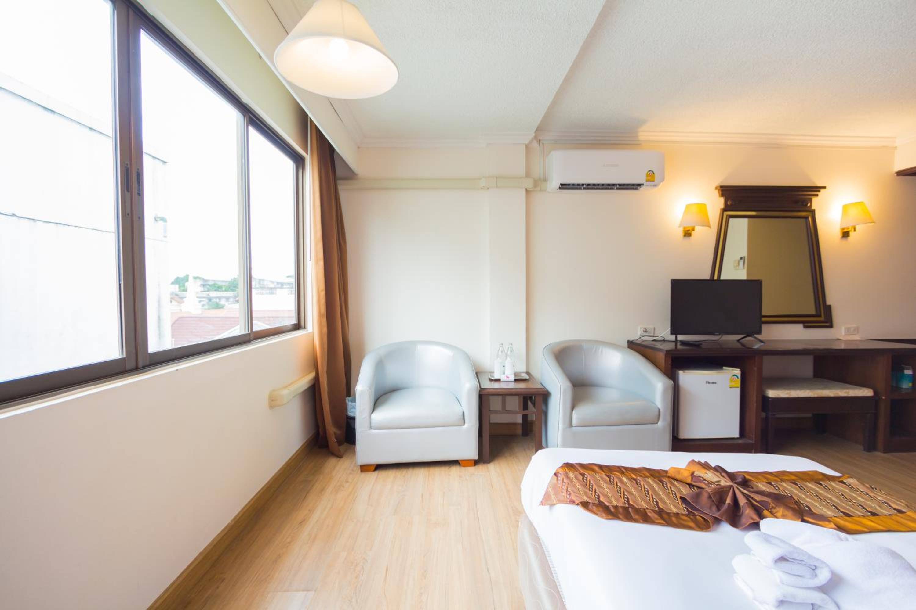 Superior Twin Room - Photo 19