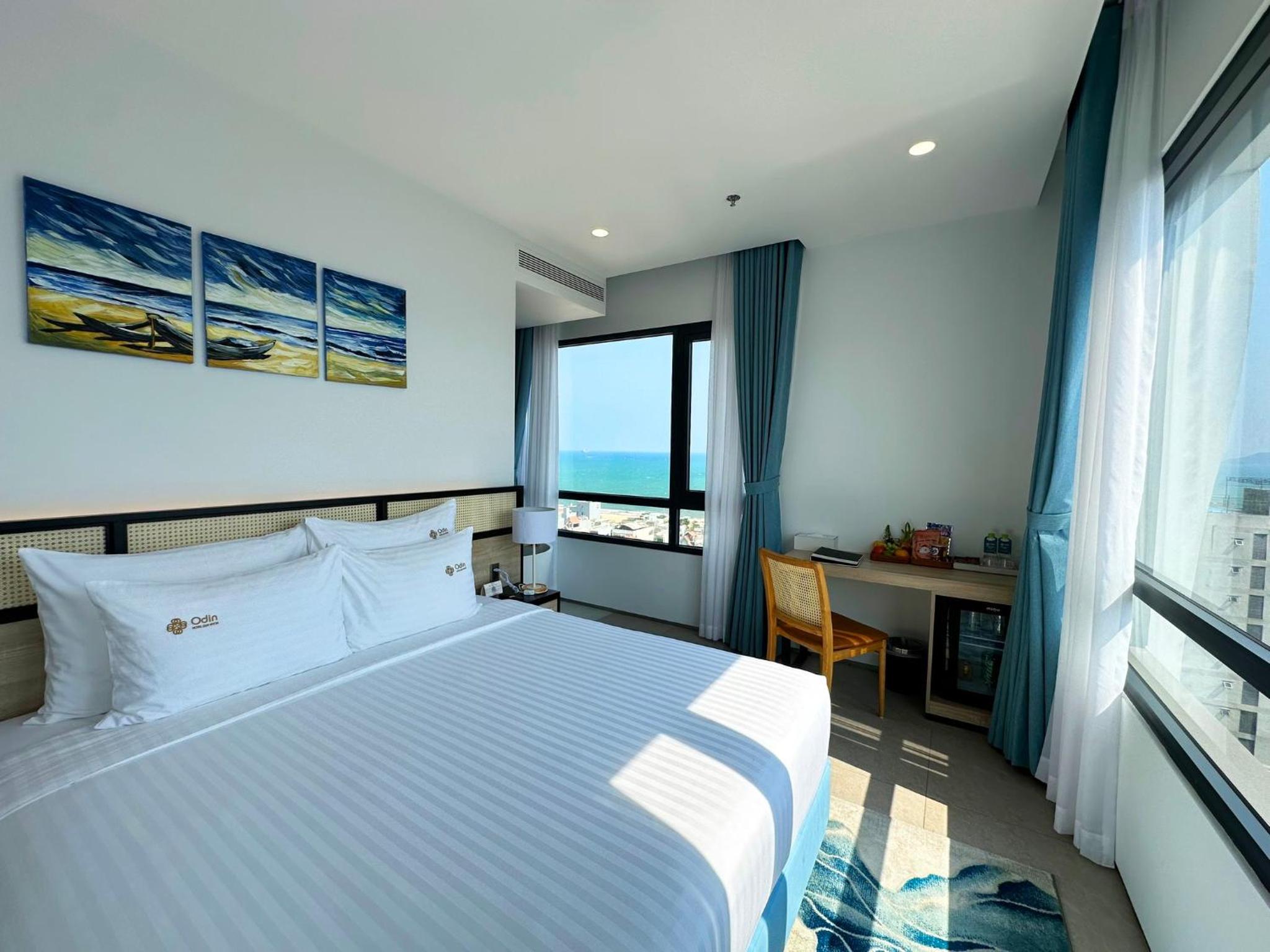 Suite with Sea View - Photo 11