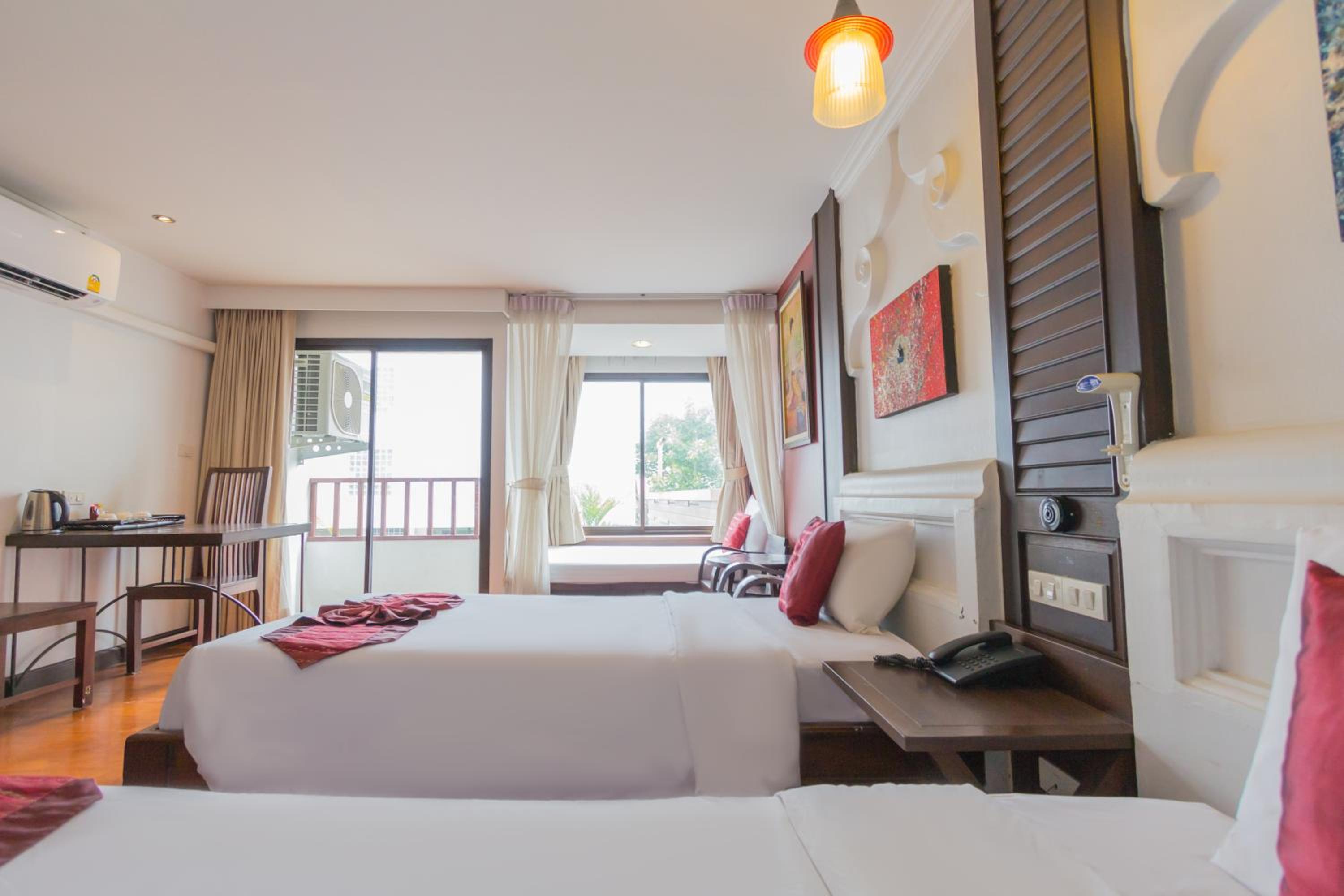 Twin Room with Balcony
